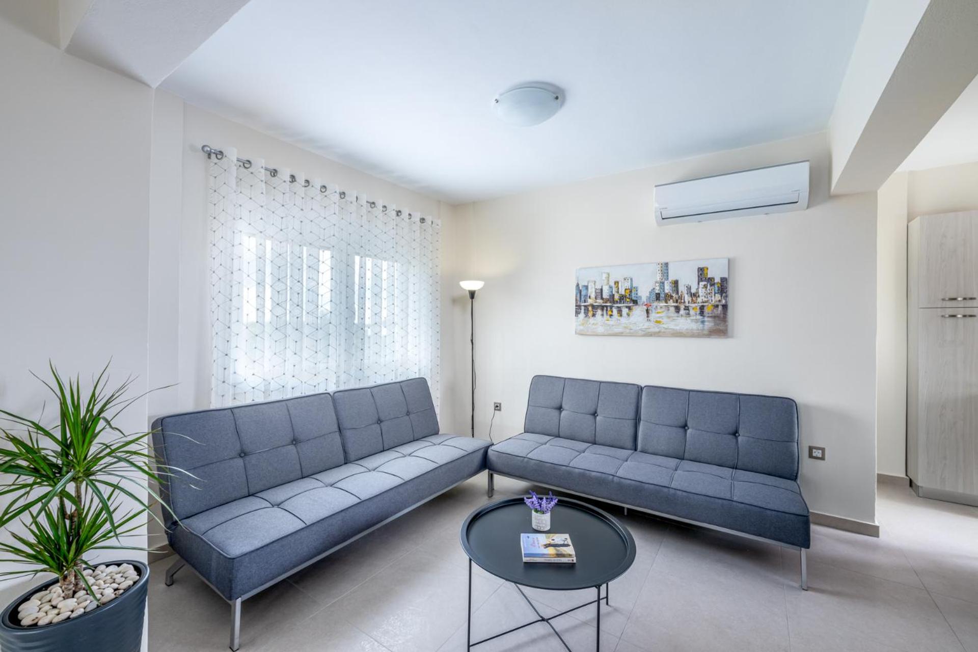 Nimarevi Apartment