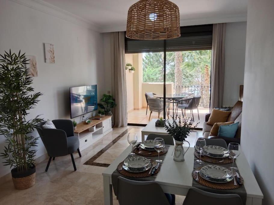 El Oasis de Roda Golf Apartment view 3