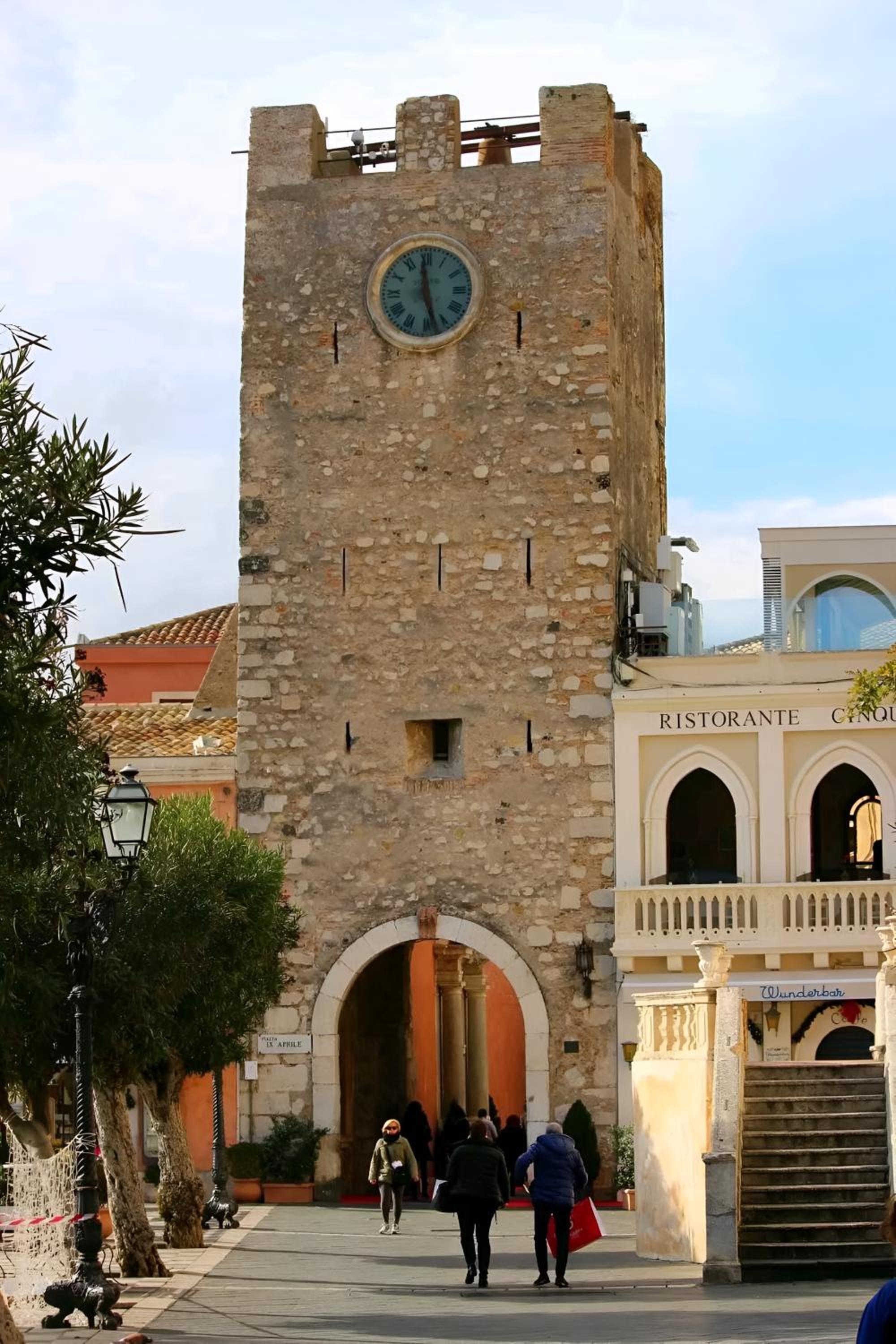 Photo 25