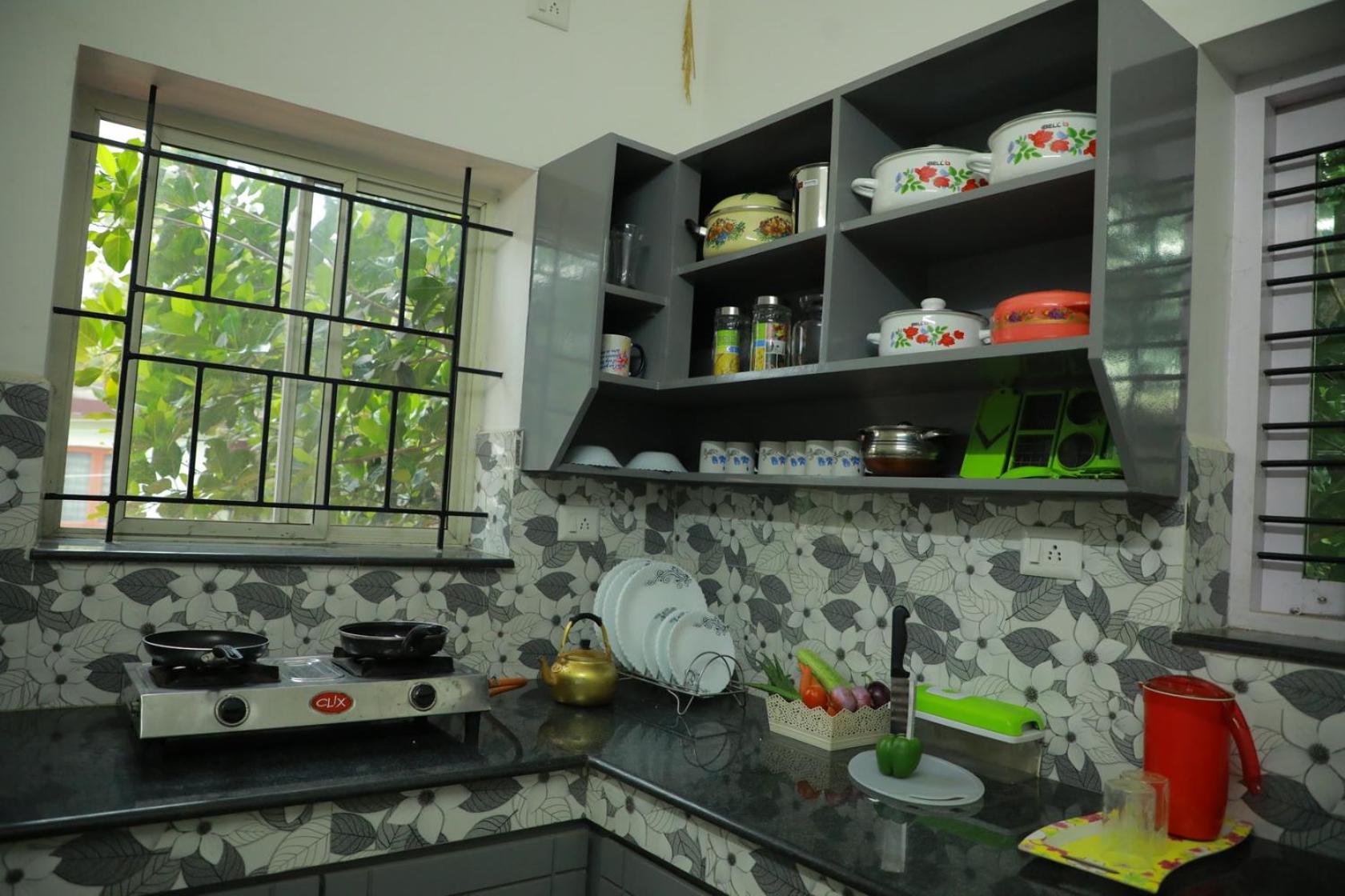 Inviting 2-bed room apartment in trivandrumn view 4