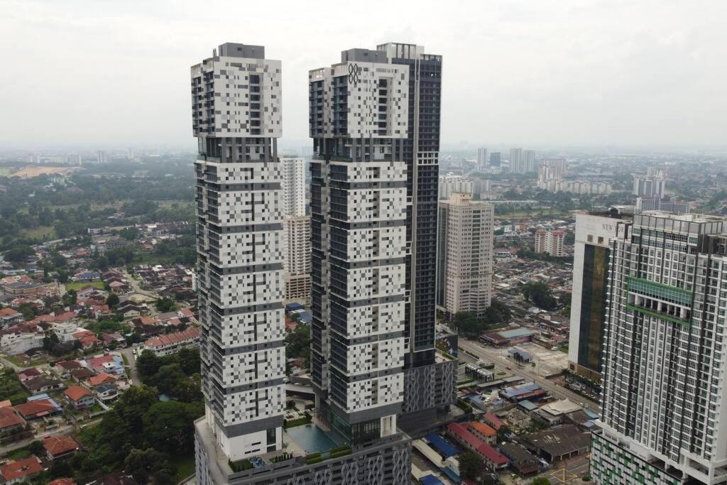 Sky 88 Love Studio Cityview Near CIQ