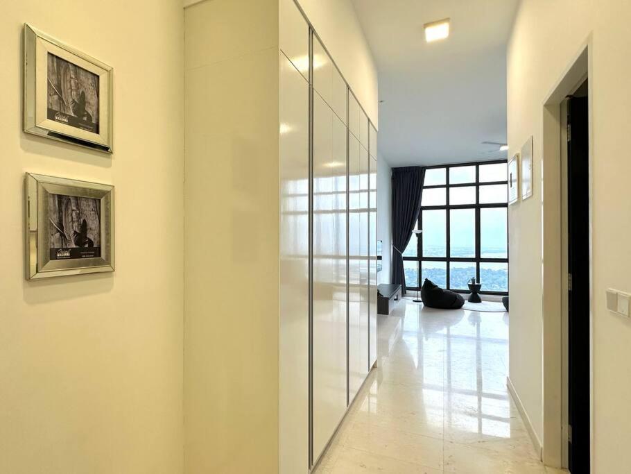 Sky 88 Love Studio Cityview Near CIQ