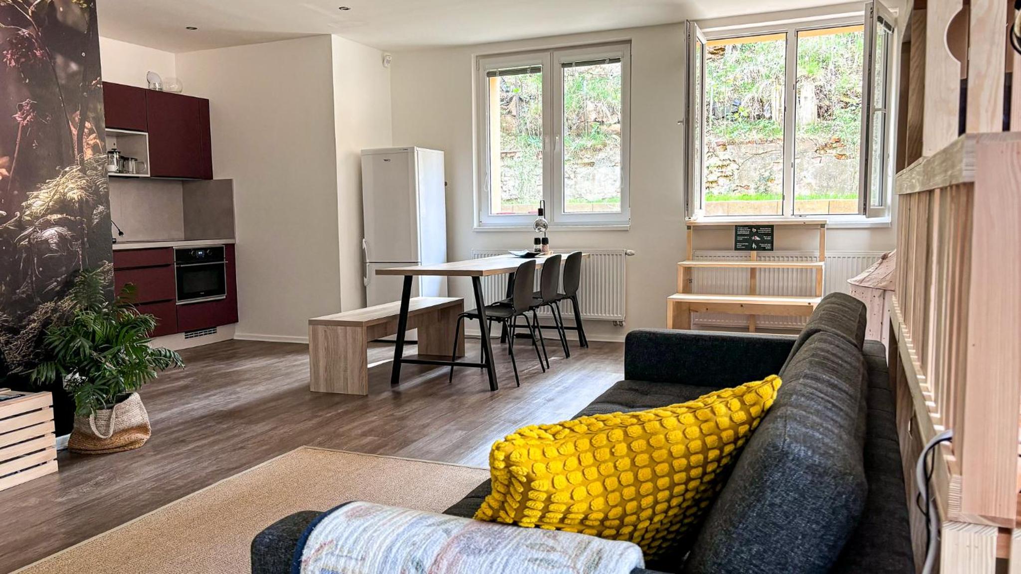 Remote Work Friendly Zahradní apartmán u jezera