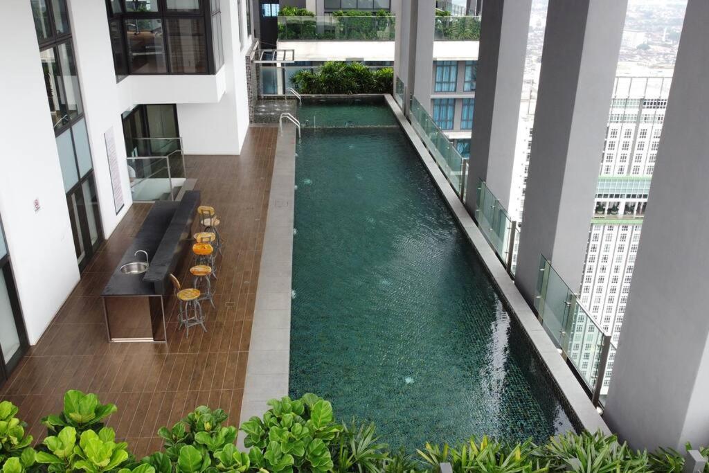 Sky 88 Love Studio Cityview Near CIQ