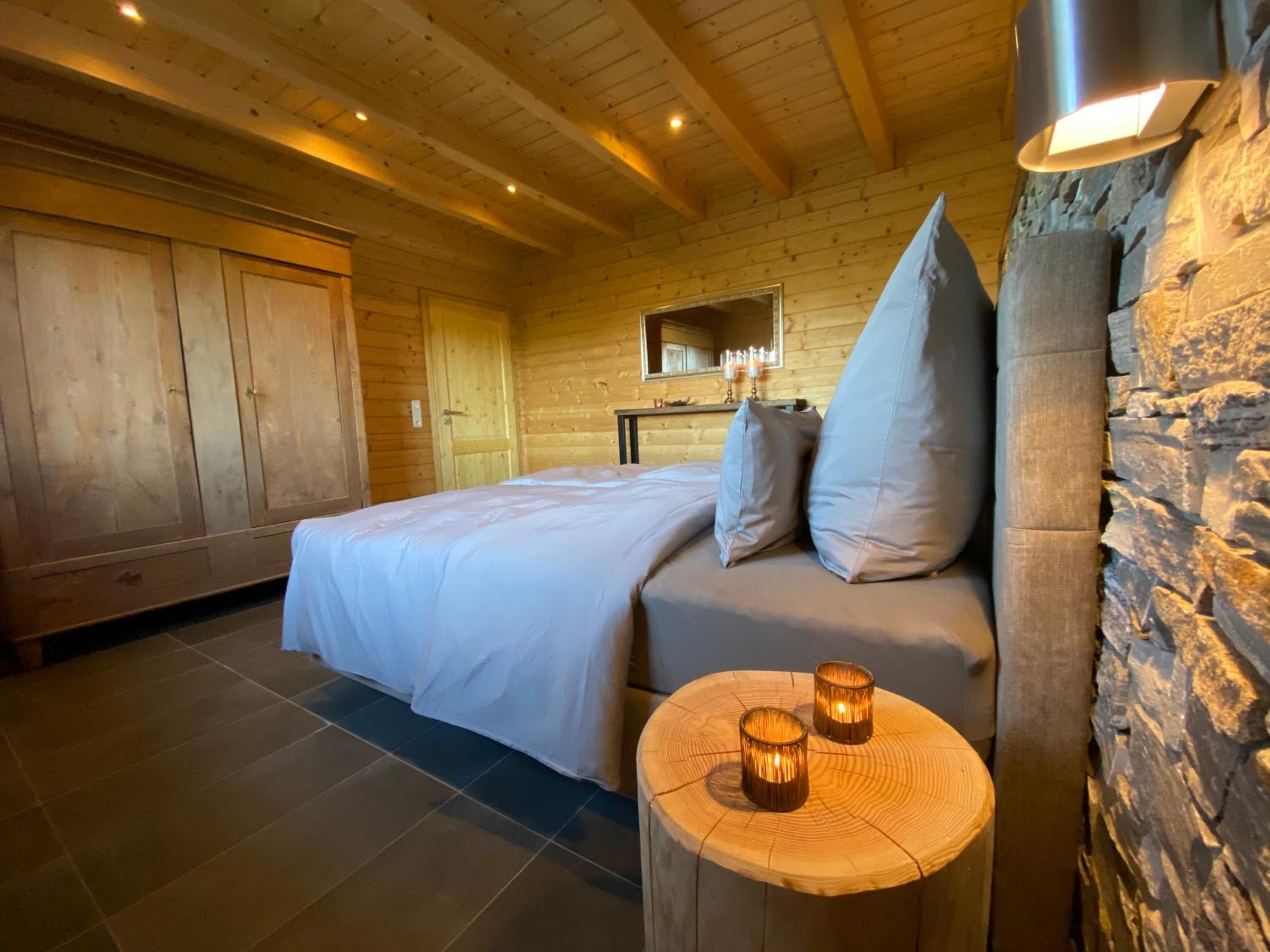 Holzhaus Onkel Fritz mit Sauna und Whirlwanne