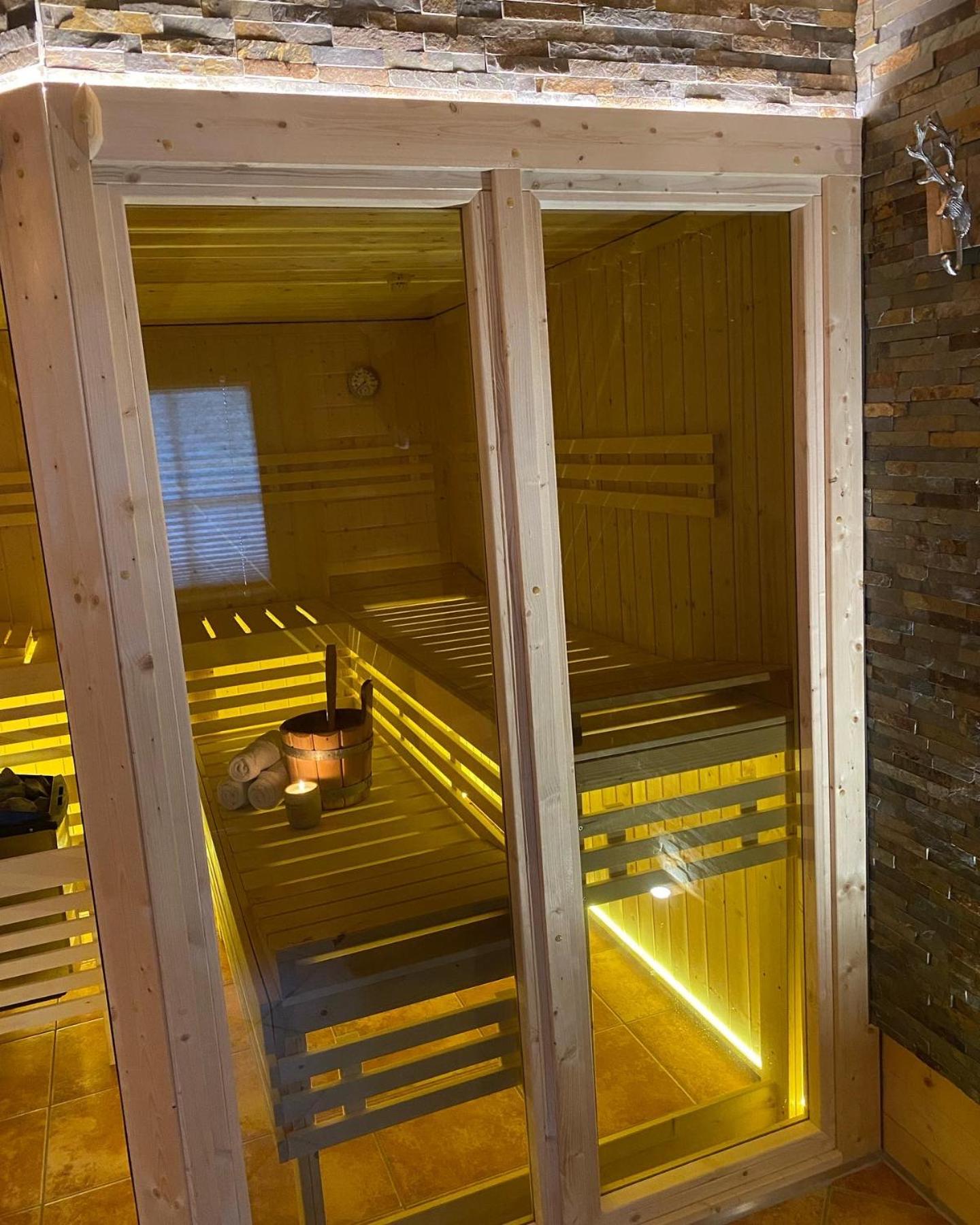 Holzhaus Onkel Fritz mit Sauna und Whirlwanne