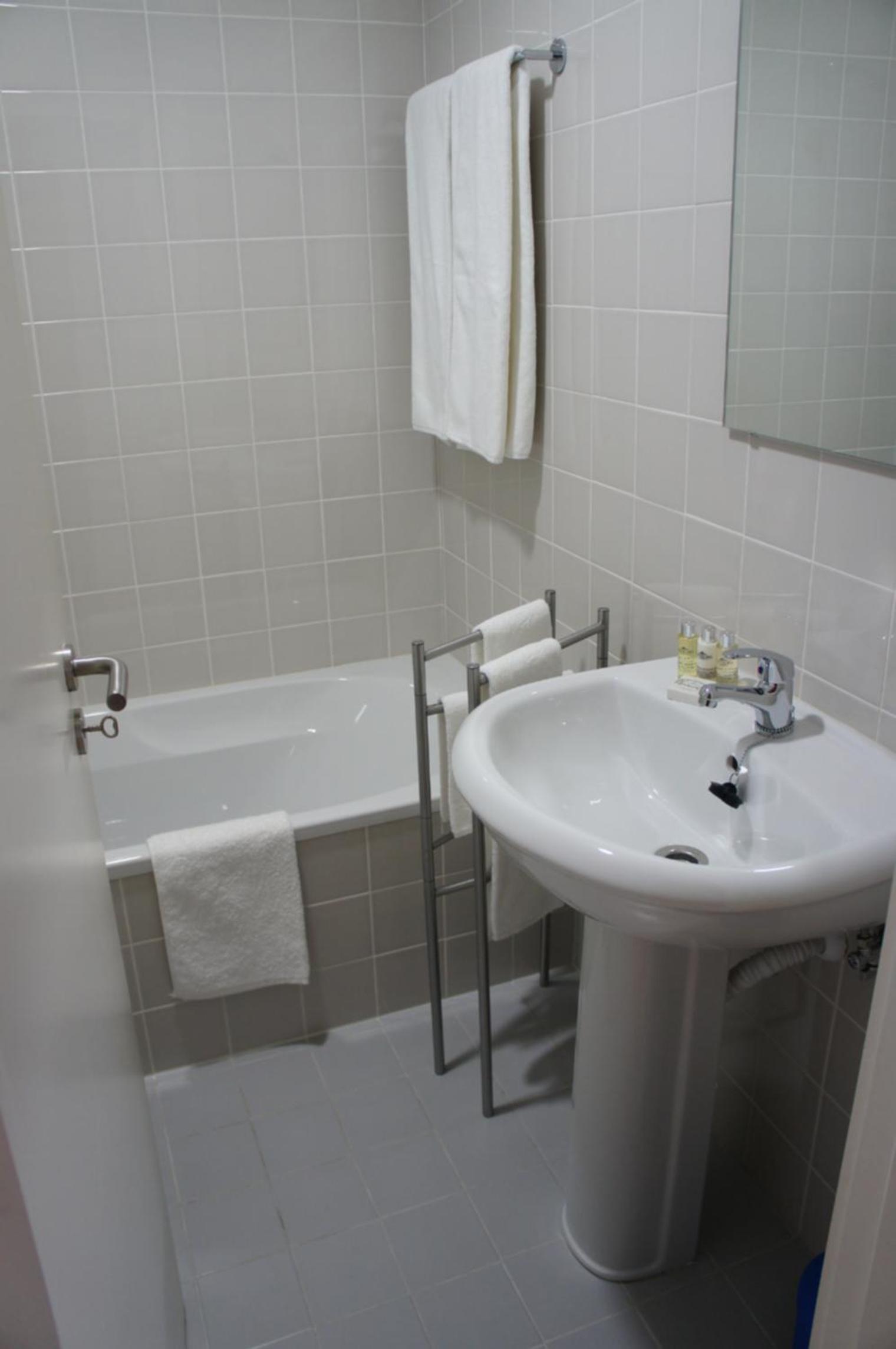 Photo 46