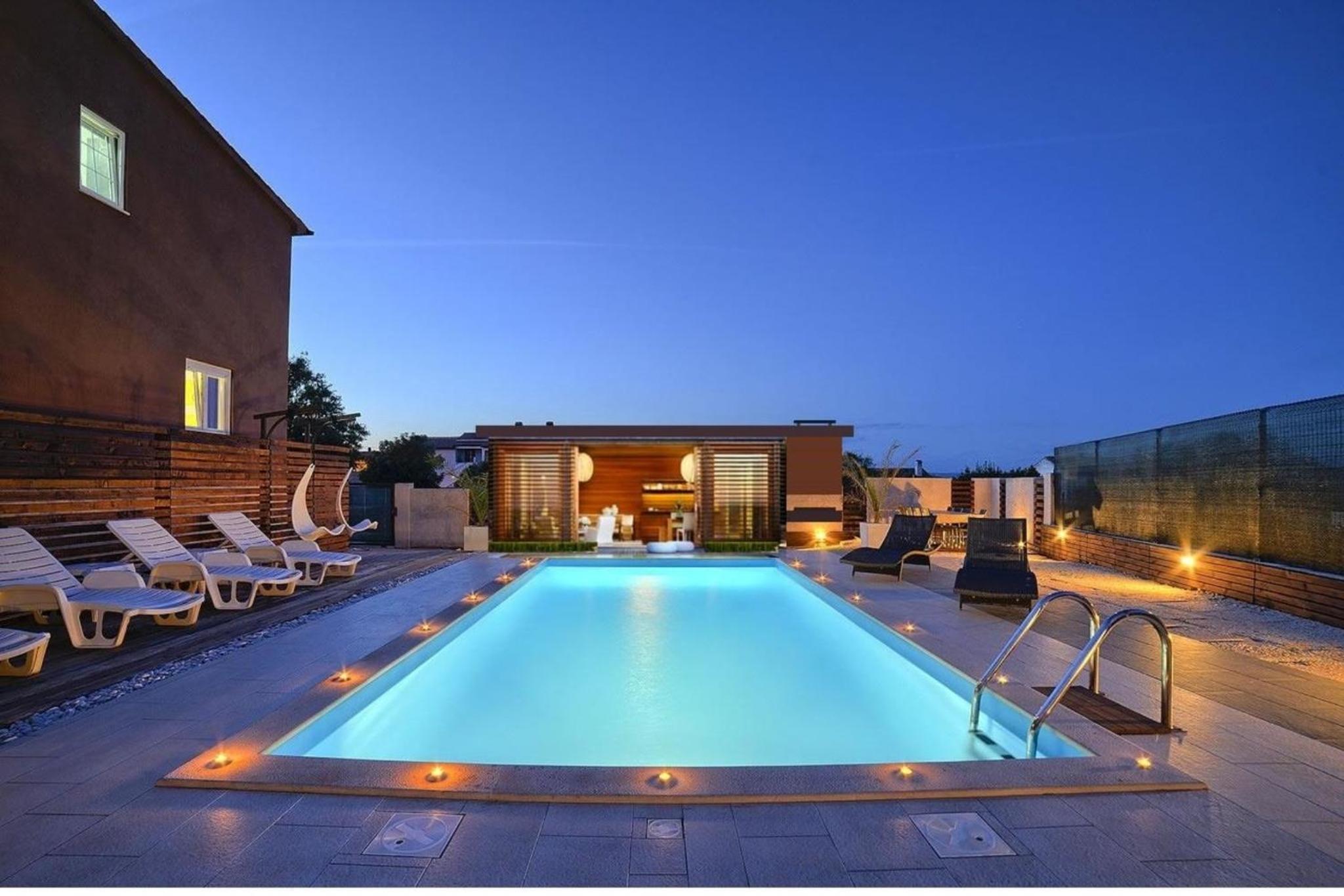 Ferienhaus mit Privatpool für 12 Personen ca 300 qm in Šišan, Istrien Südküste von Istrien