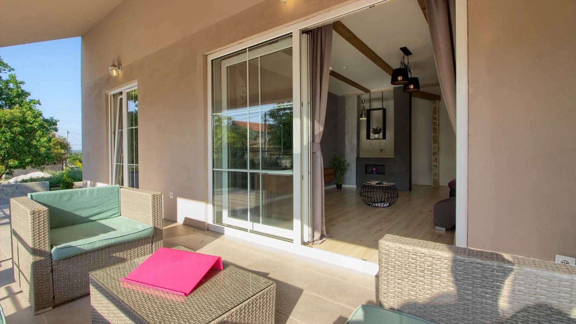 Ferienhaus mit Privatpool für 12 Personen ca 300 qm in Šišan, Istrien Südküste von Istrien