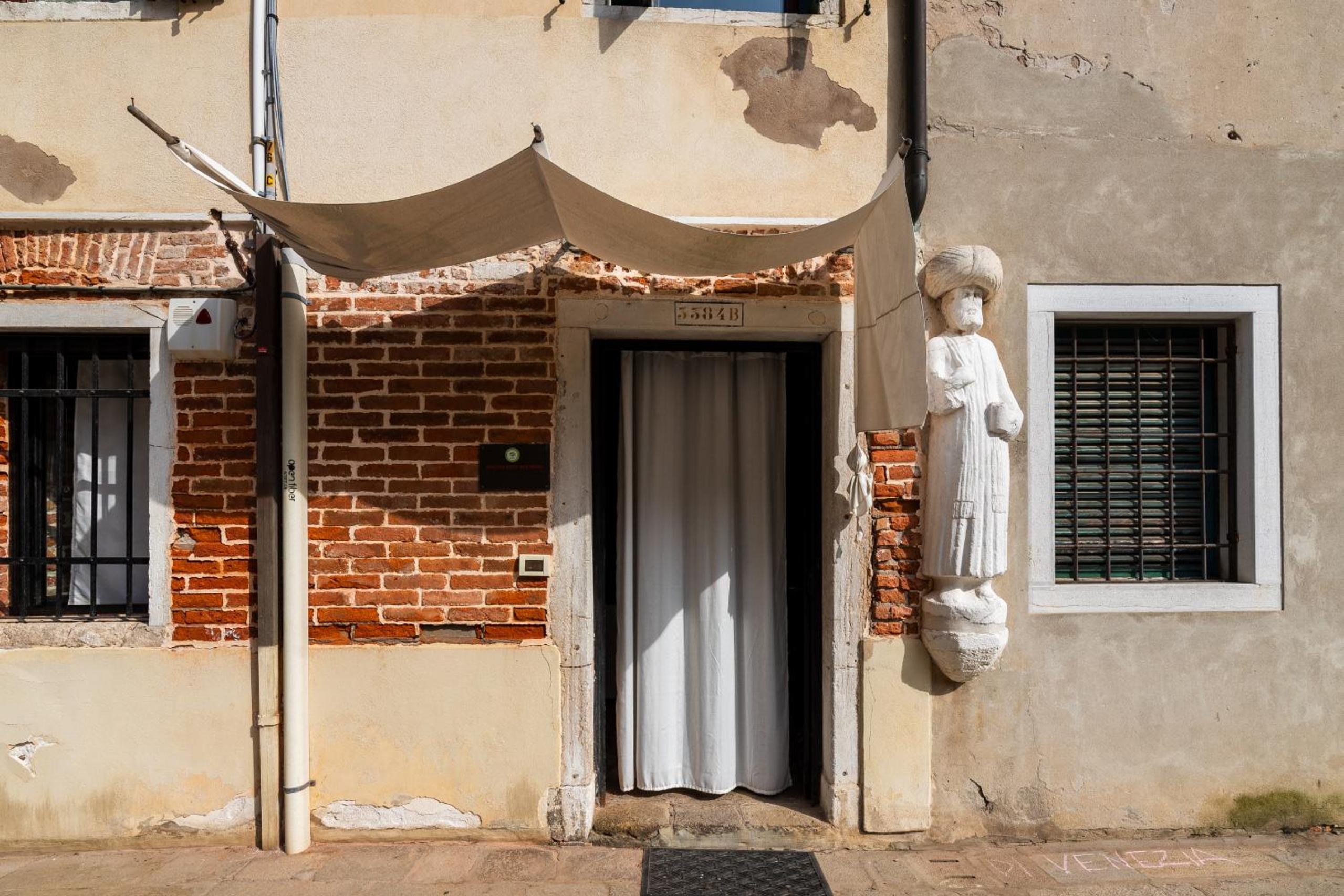 Tintoretto Cozy Duplex R&R
