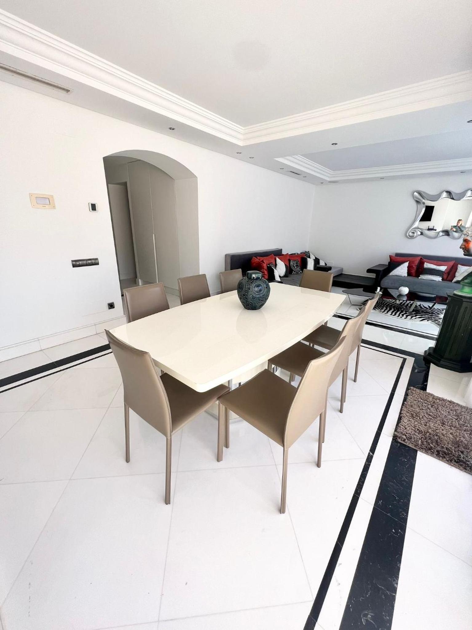 3 bedroom apartment on the waterfront Puerto Banus Marbella