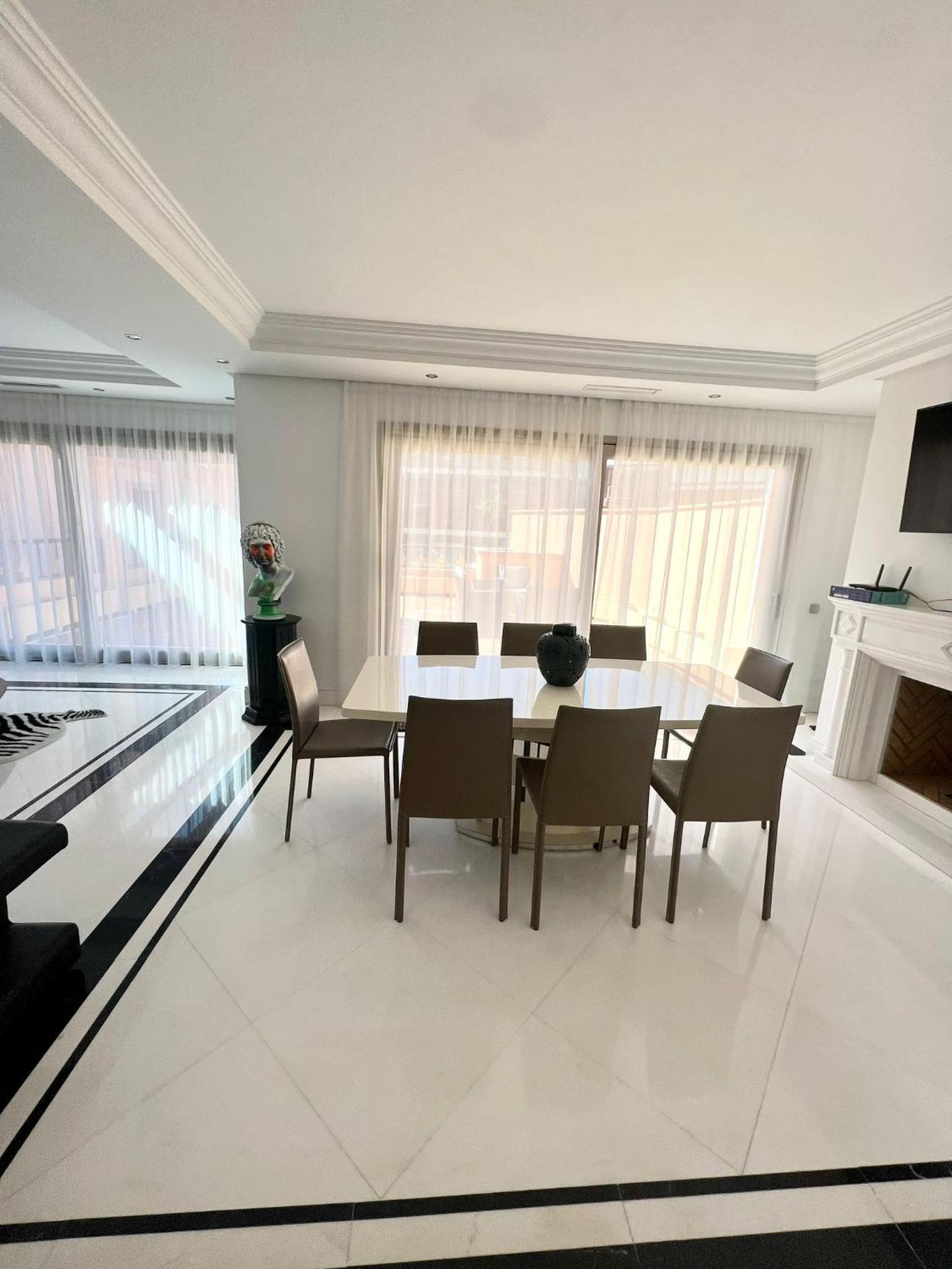 3 bedroom apartment on the waterfront Puerto Banus Marbella