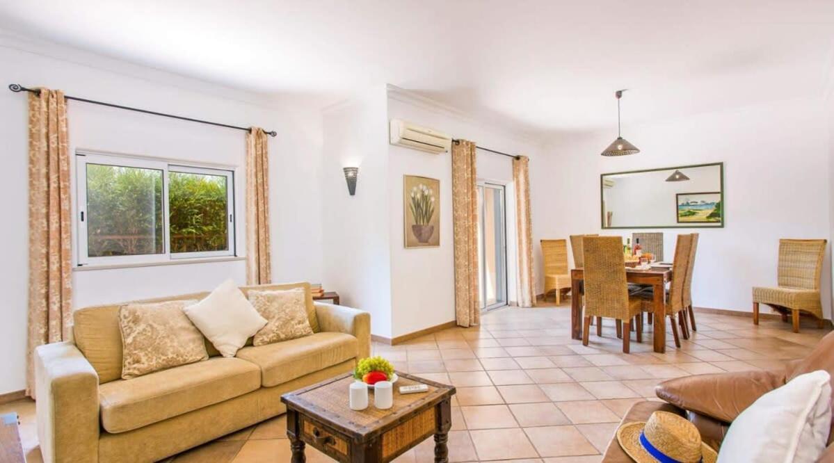 Villa Norcas Grande - Central - Heat pool game room