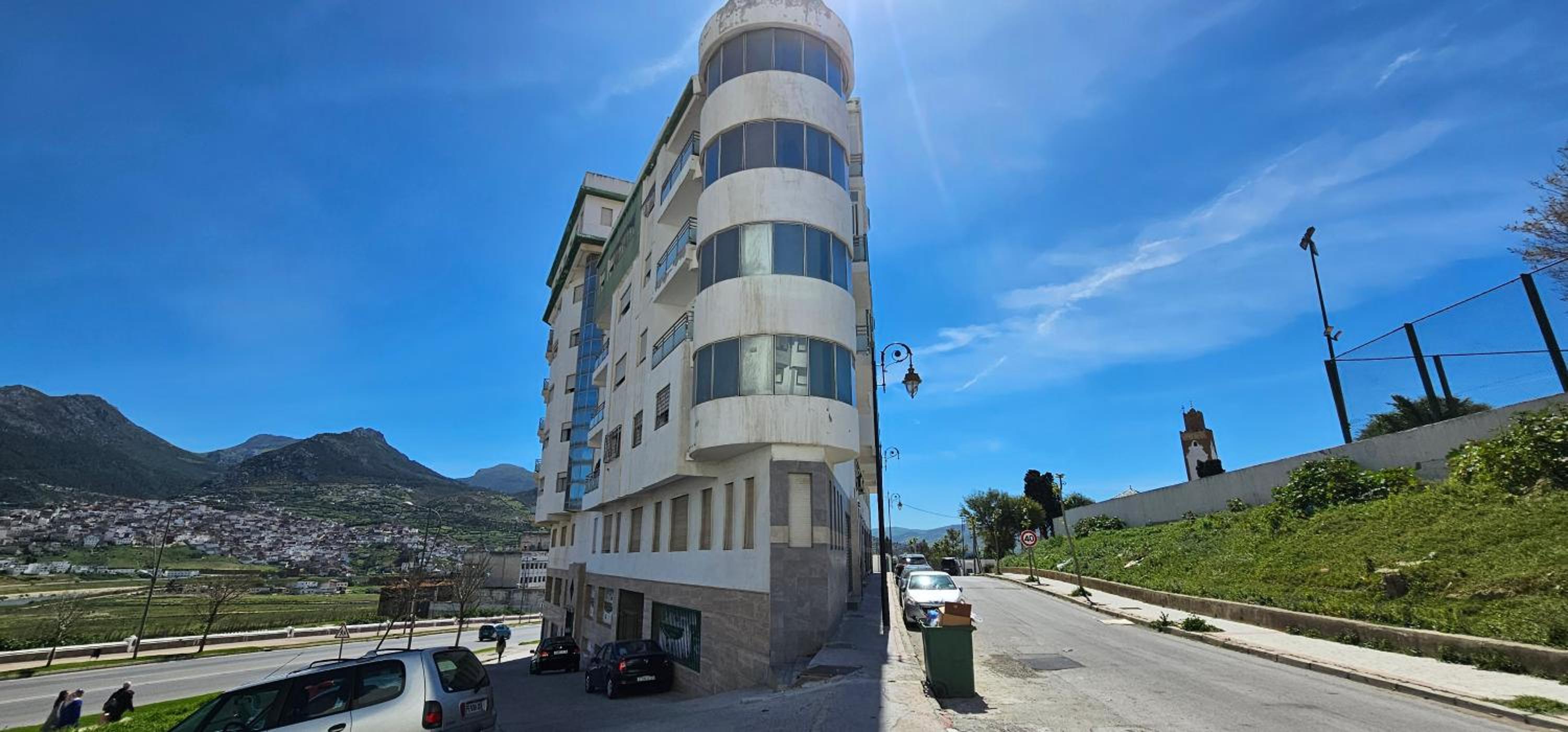 Hotel La Paloma Blanca - Image 1