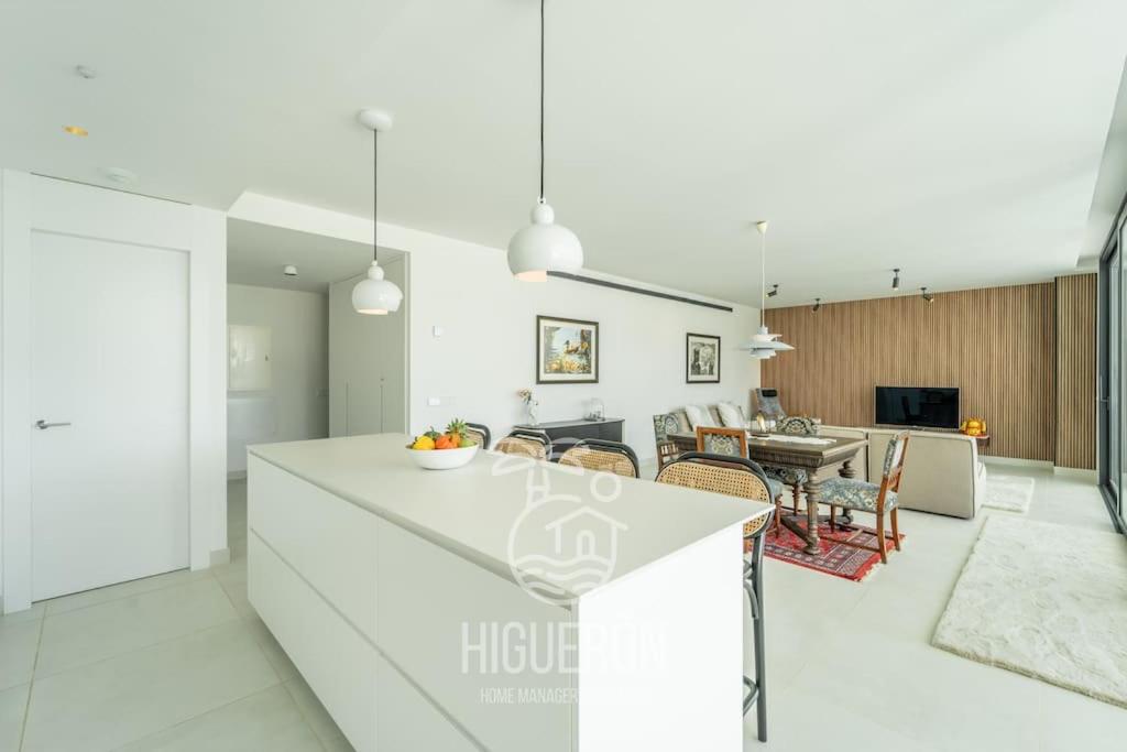 HigueronRentals Casa Leia