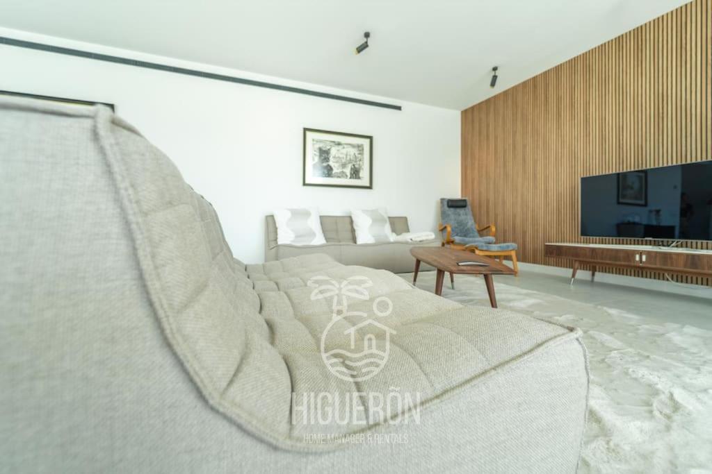 HigueronRentals Casa Leia