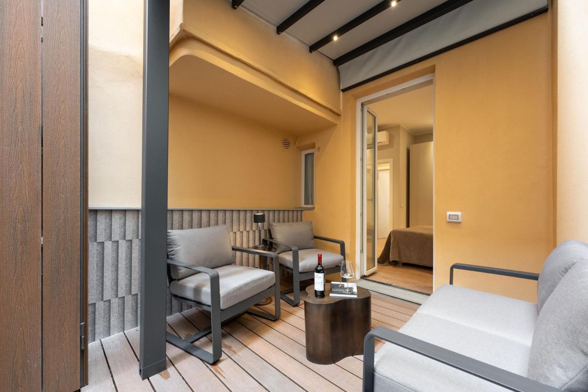 Apartments Florence -The Tangerine Arcade with view