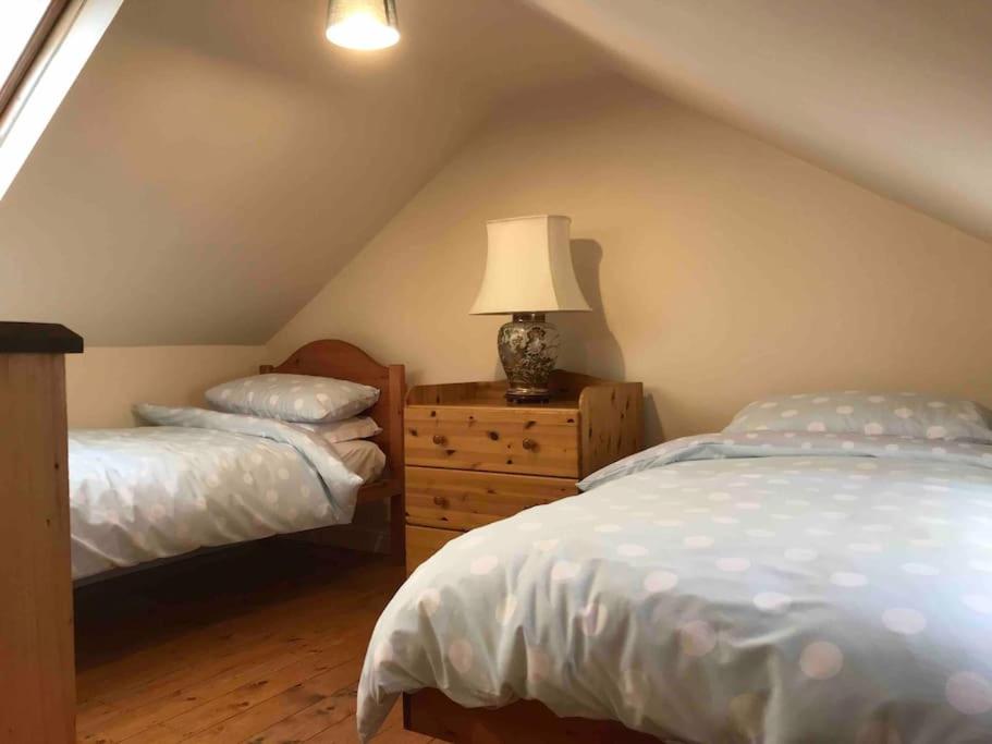 Harvel Cottage view 4