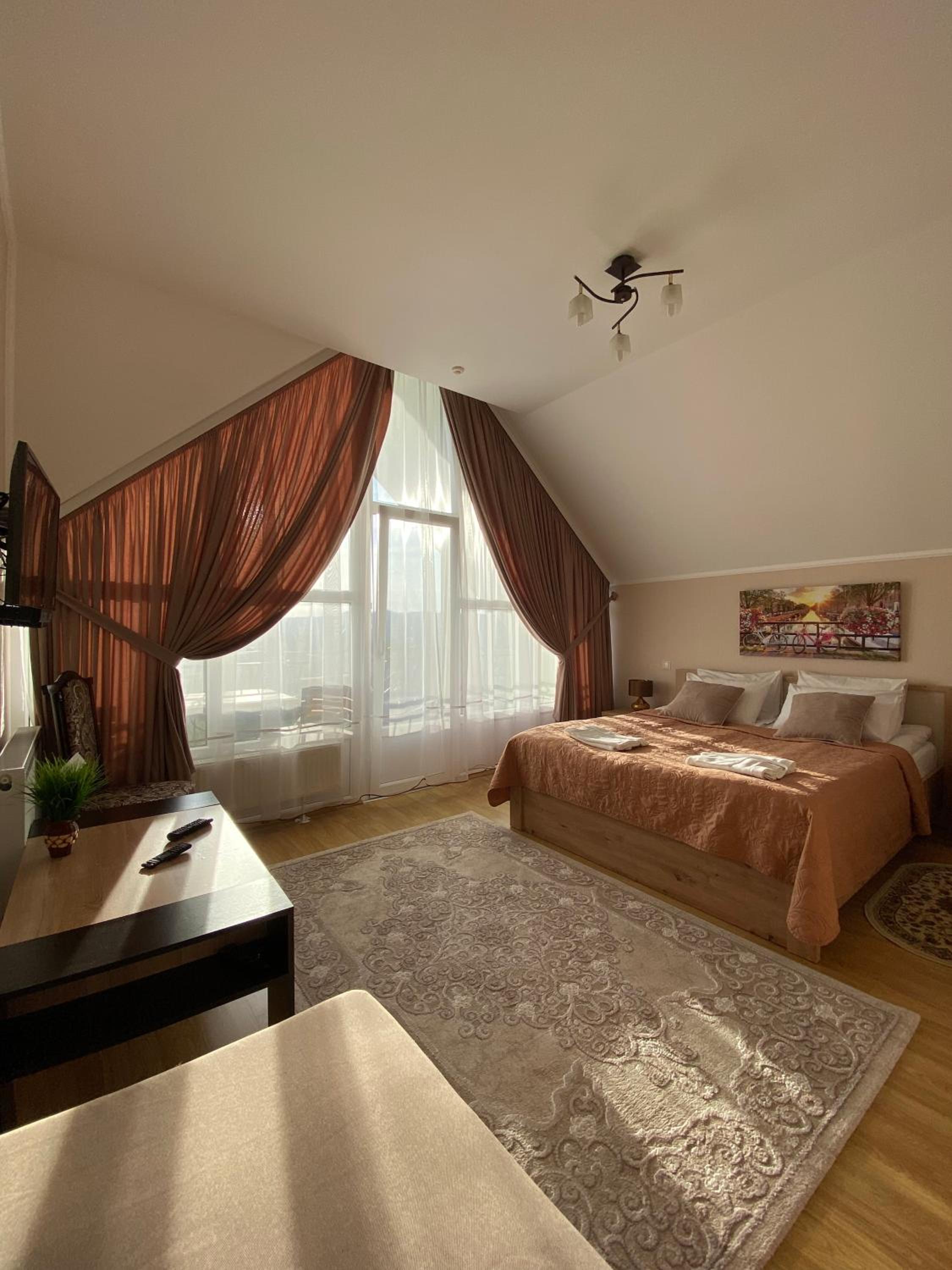 Photo 44