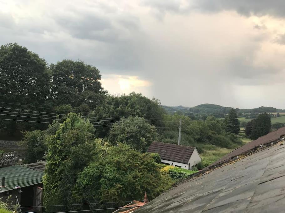 Harvel Cottage view 2