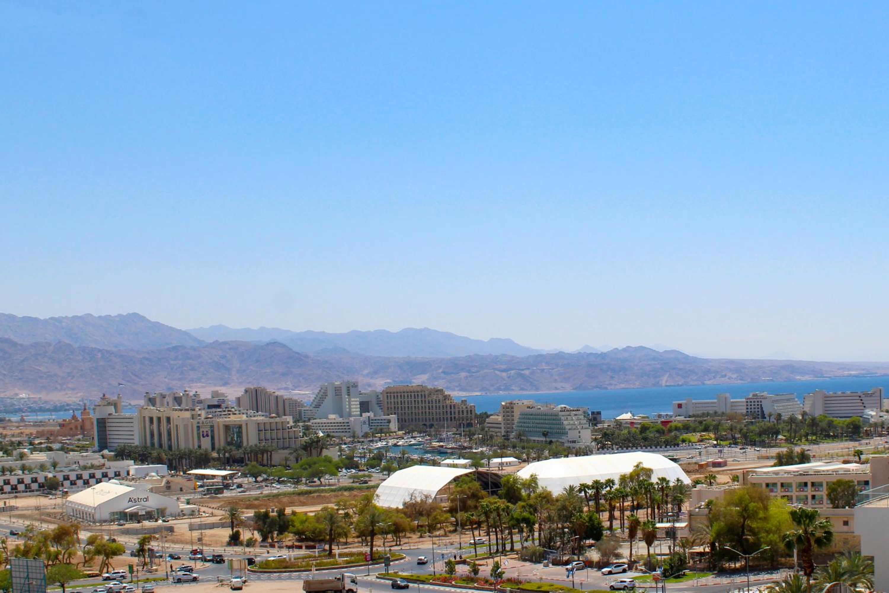 Luxury Suite Apartment With Sea View #54 By Hashdera Eilat view 3