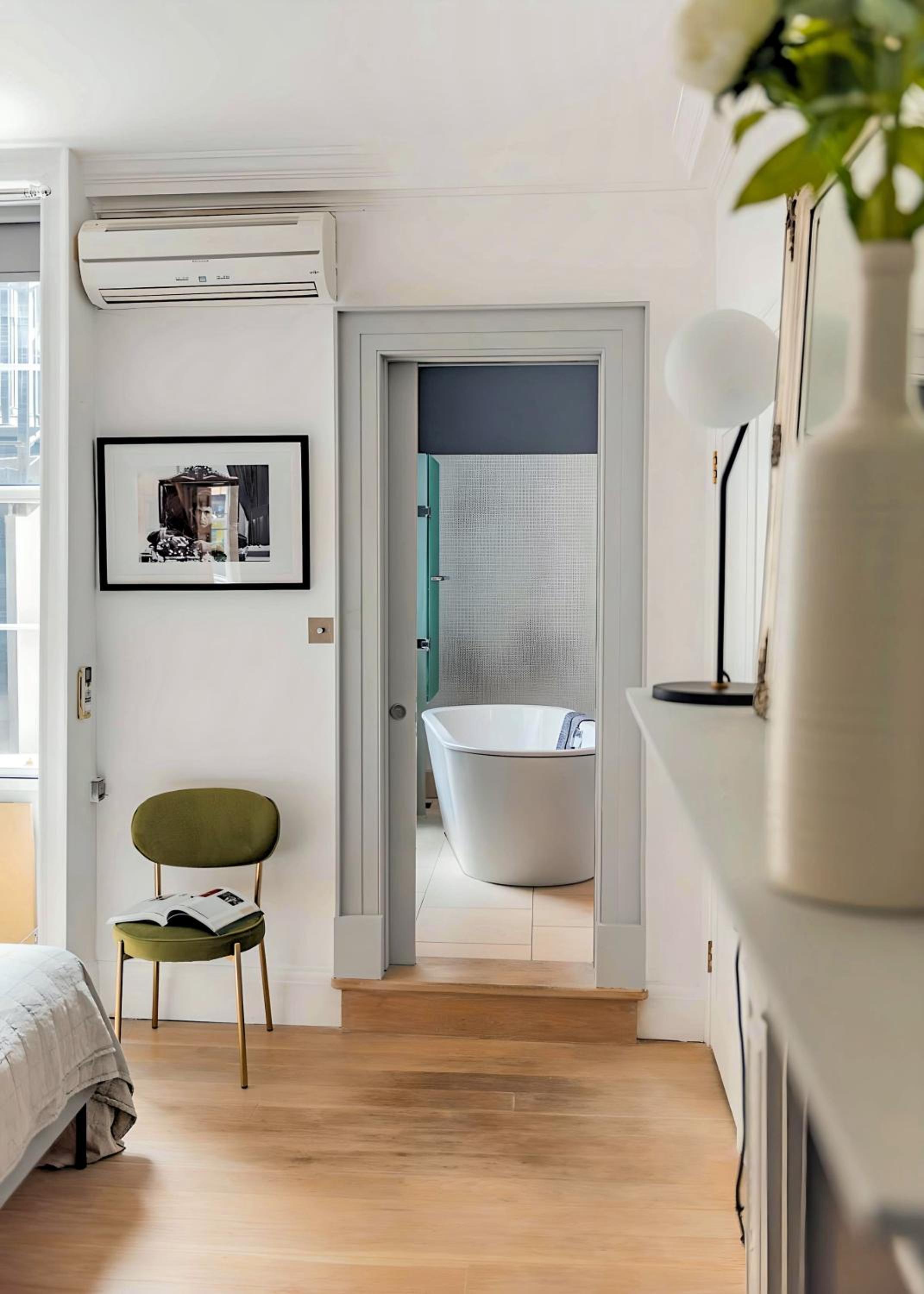 Welcome London - Stay at The Piazza!