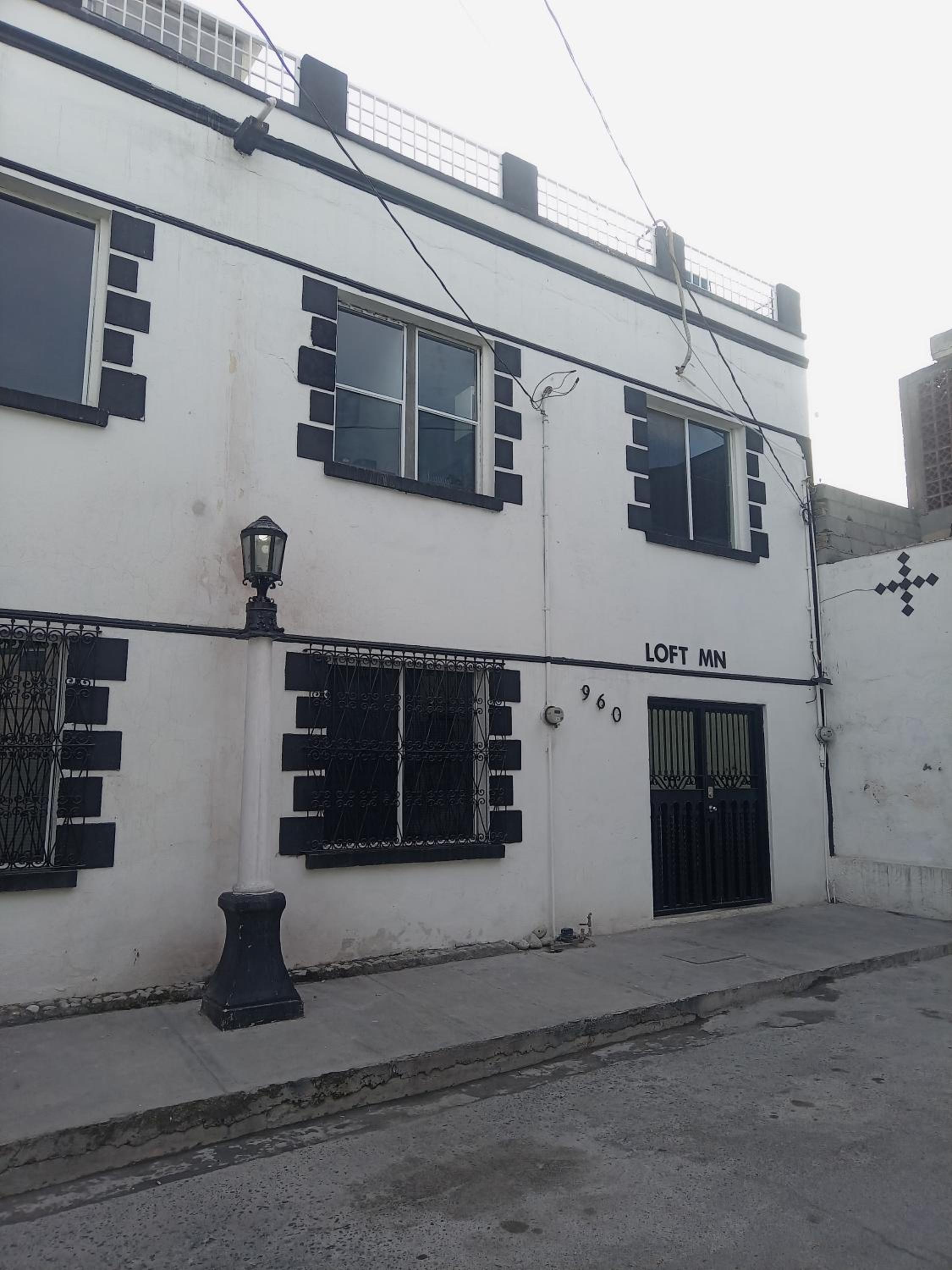 DGM Lofts MTY MN 960 A centro cerca de todo
