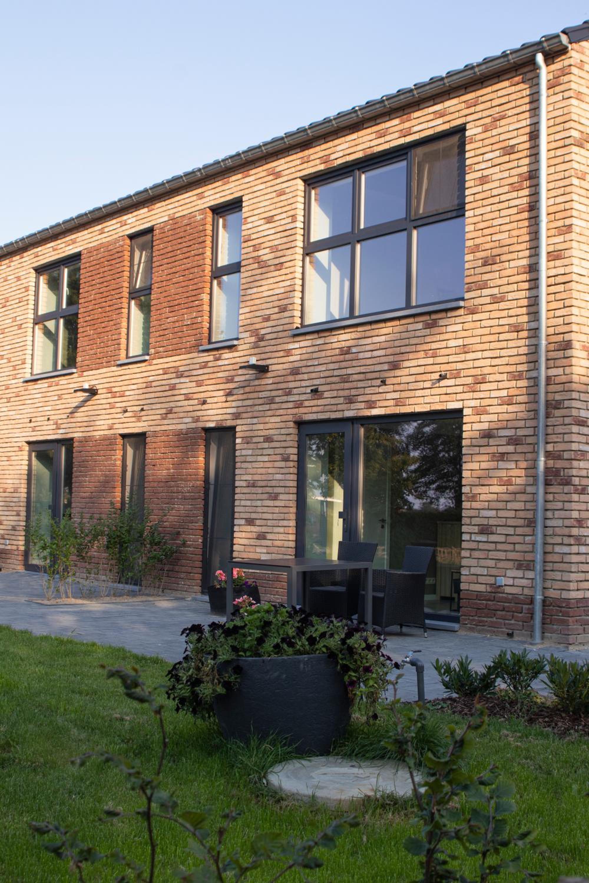 De Hoog Velden 12