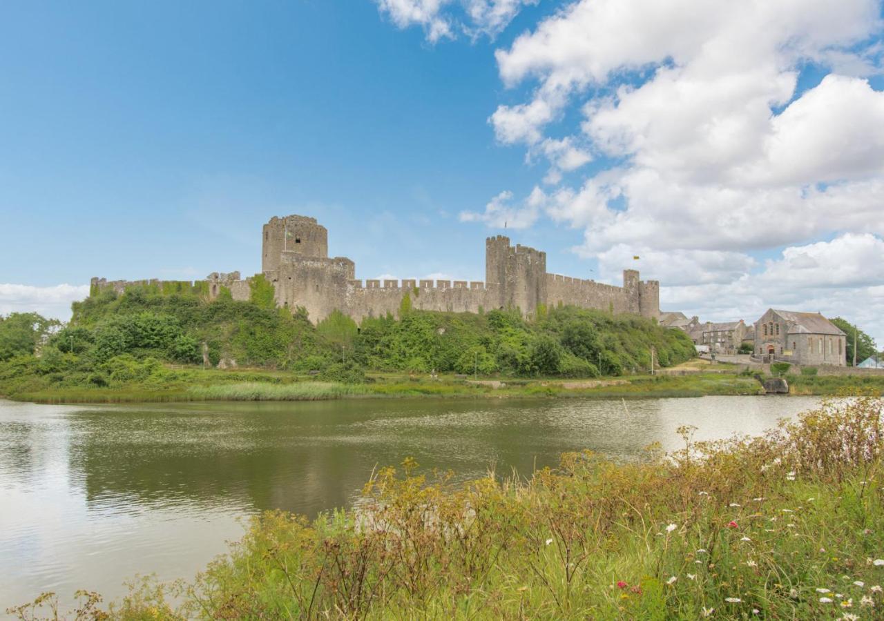 2 Bed in Tenby oc-pw1031