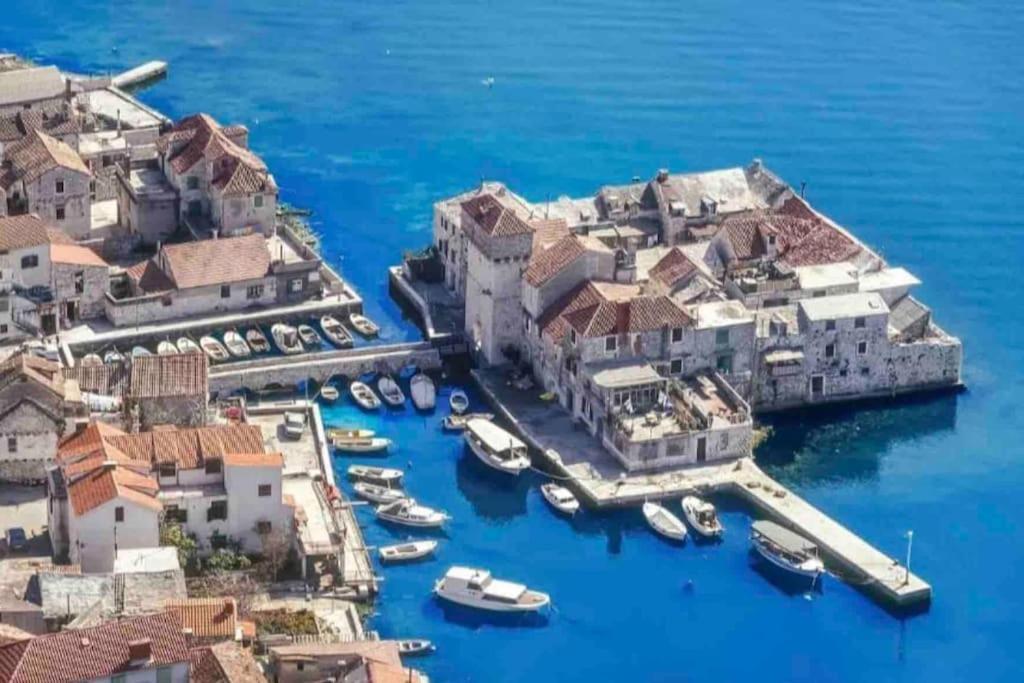 Apartman Kastel