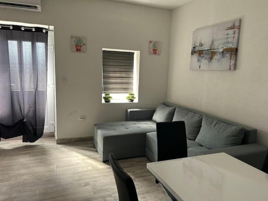 Apartman Kastel