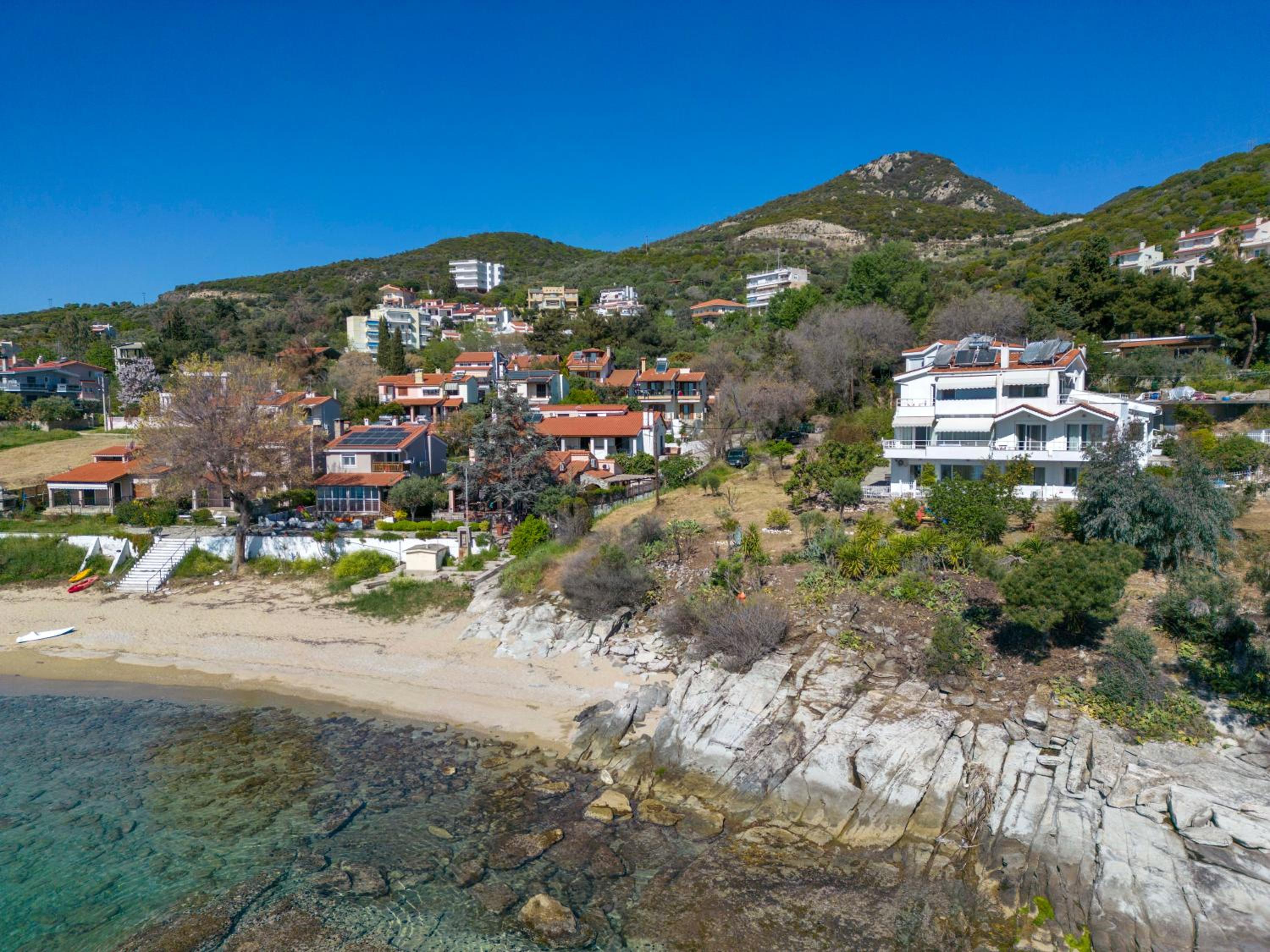 Villa just on the sea 1