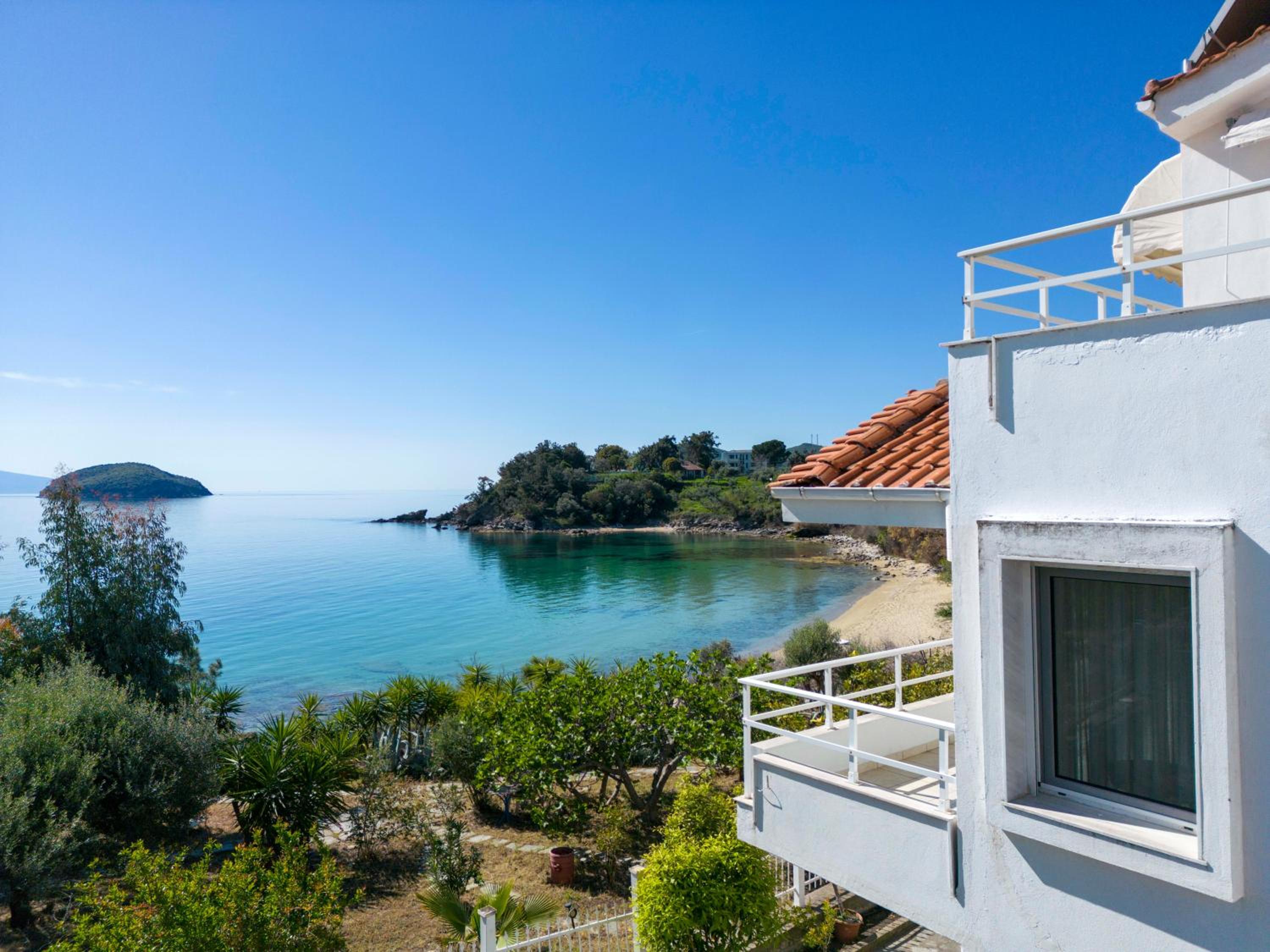 Villa just on the sea 1