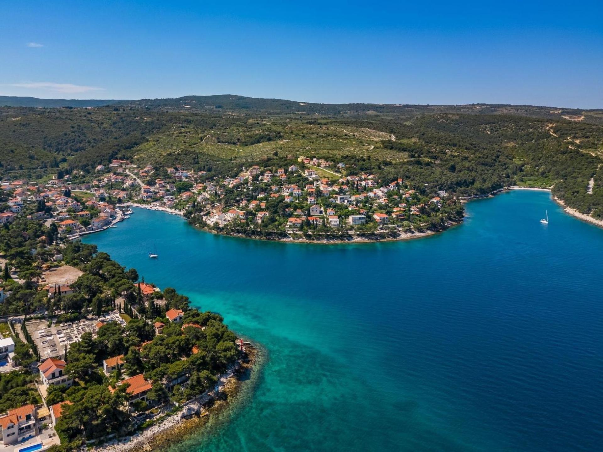 Ferienhaus für 16 Personen in Splitska, Dalmatien view 3