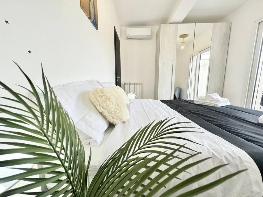 Attico Magnificent [Wi-Fi/Free Parking] view 4