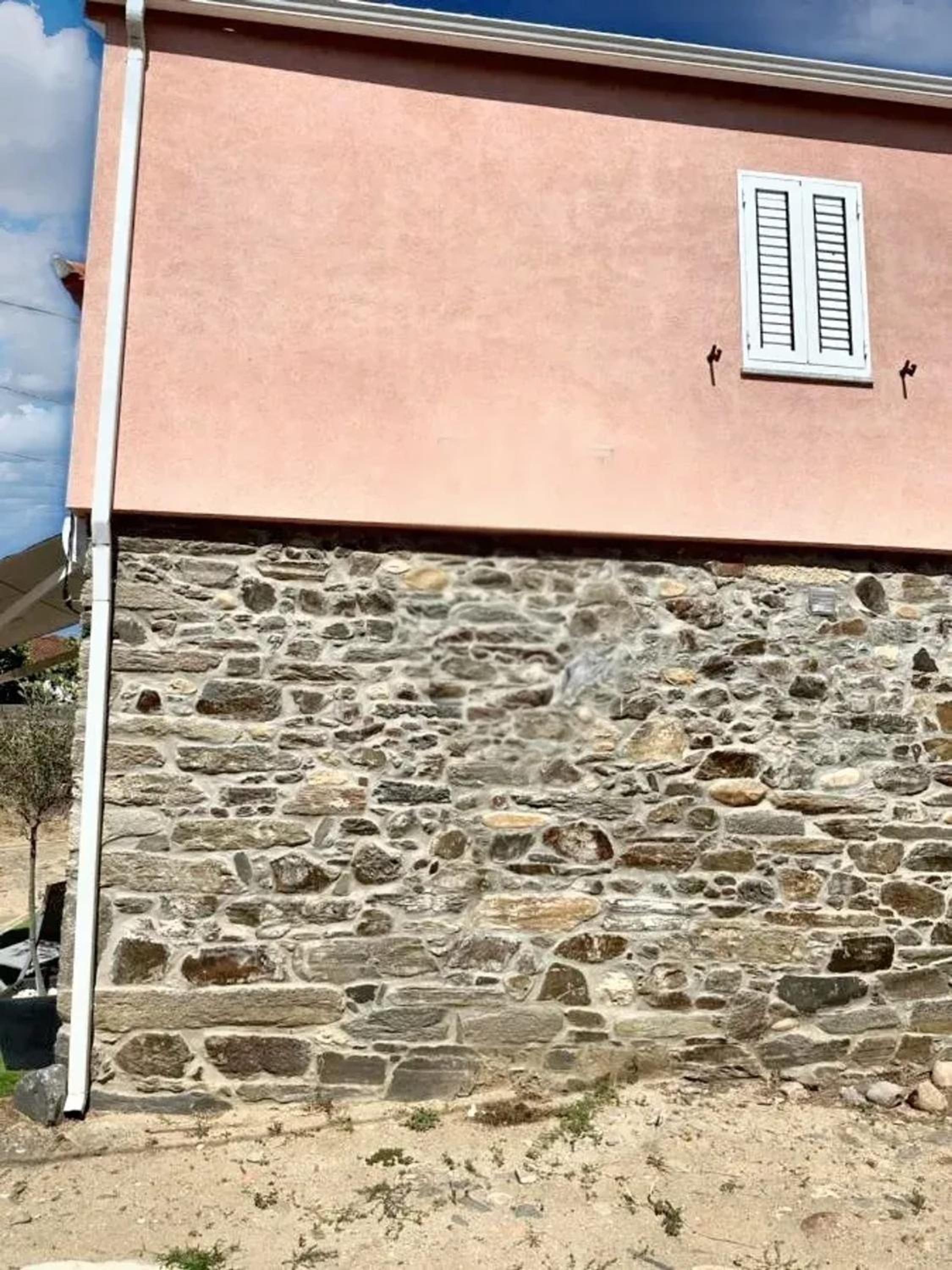 Comfortable House in Lamego with Unfenced Garden