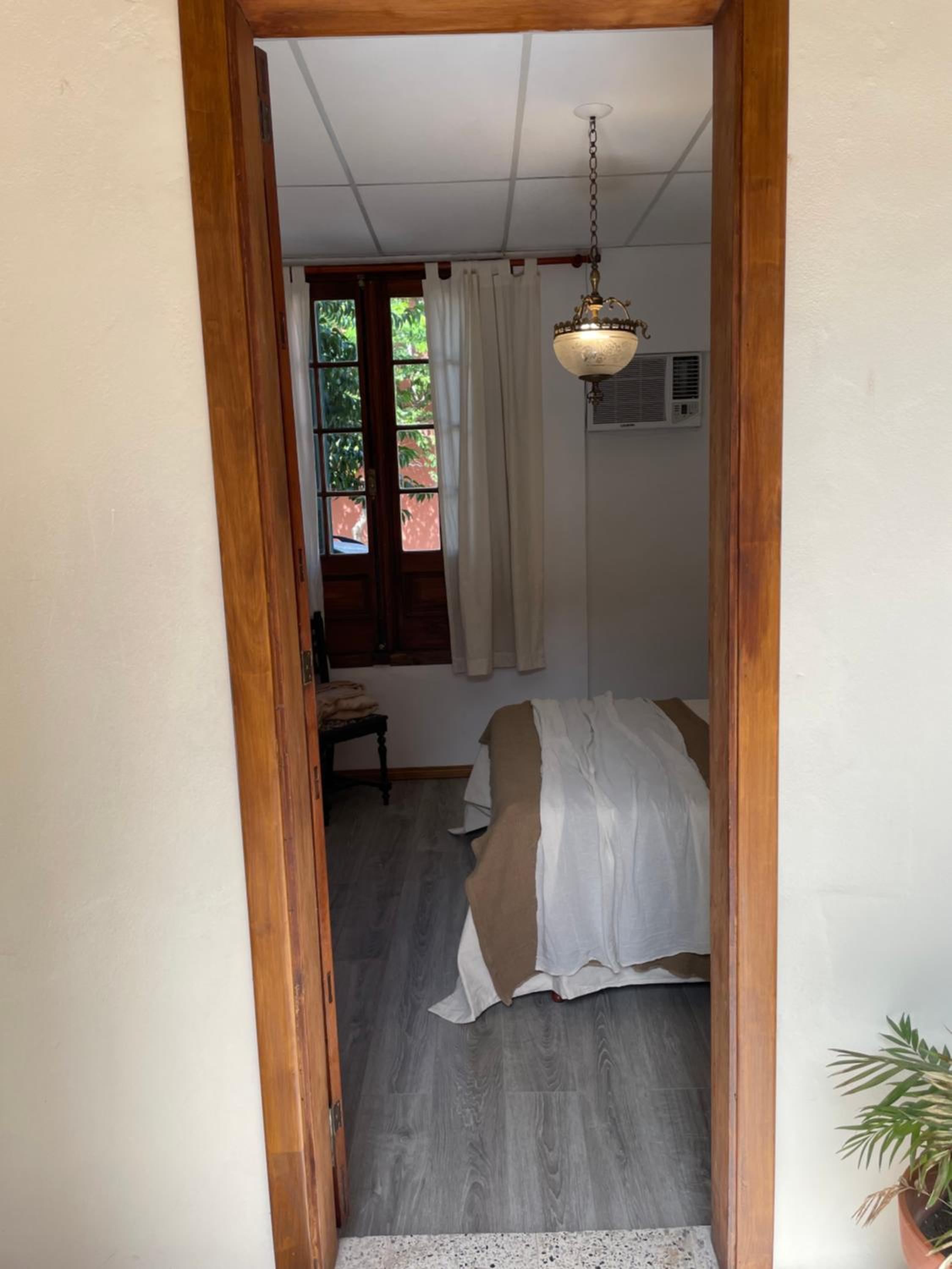 La Escondida, Casa de Huéspedes