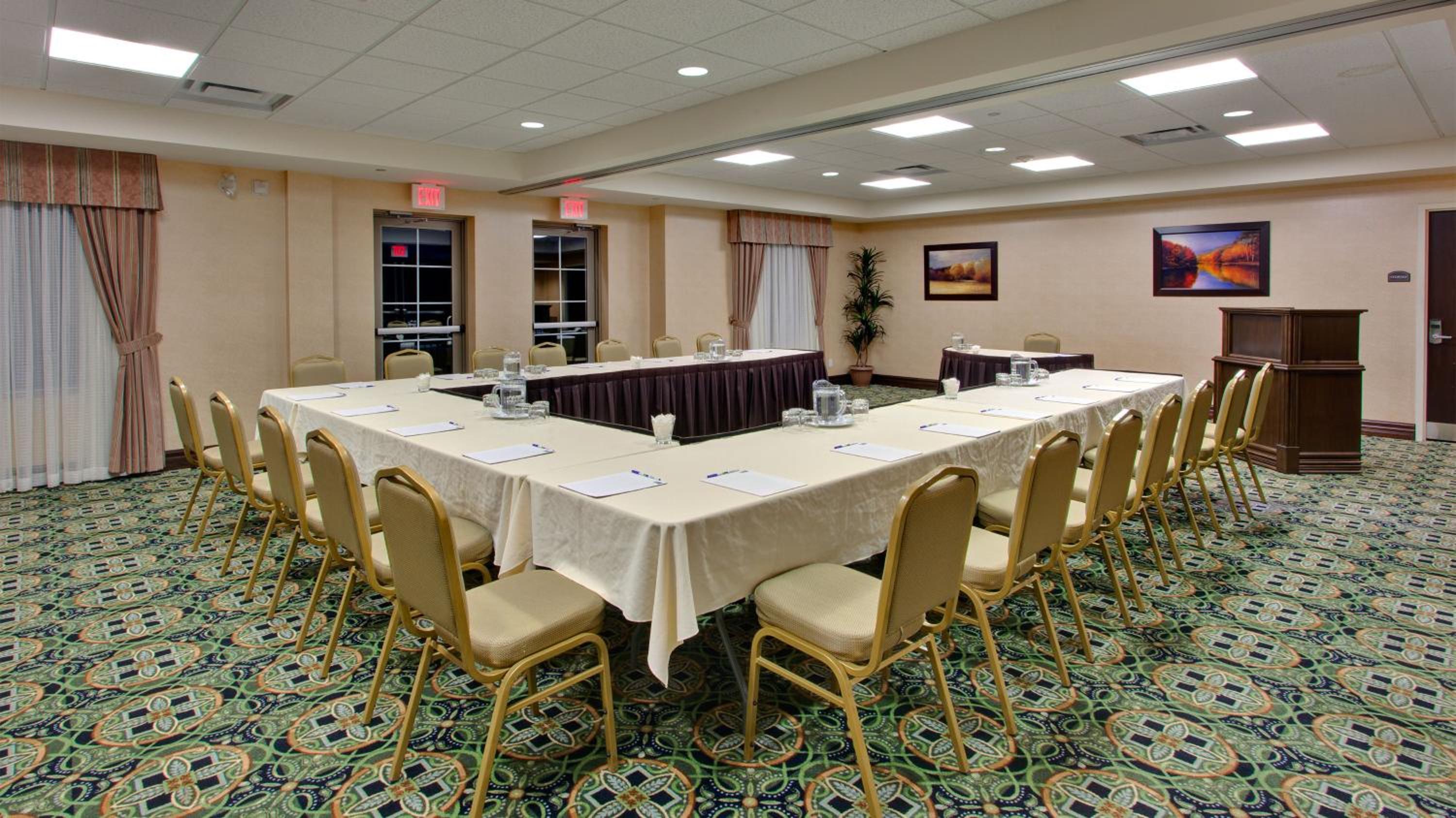 Huntsville Vacations - Holiday Inn Express  Suites Huntsville, an IHG Hotel - Property Image 4