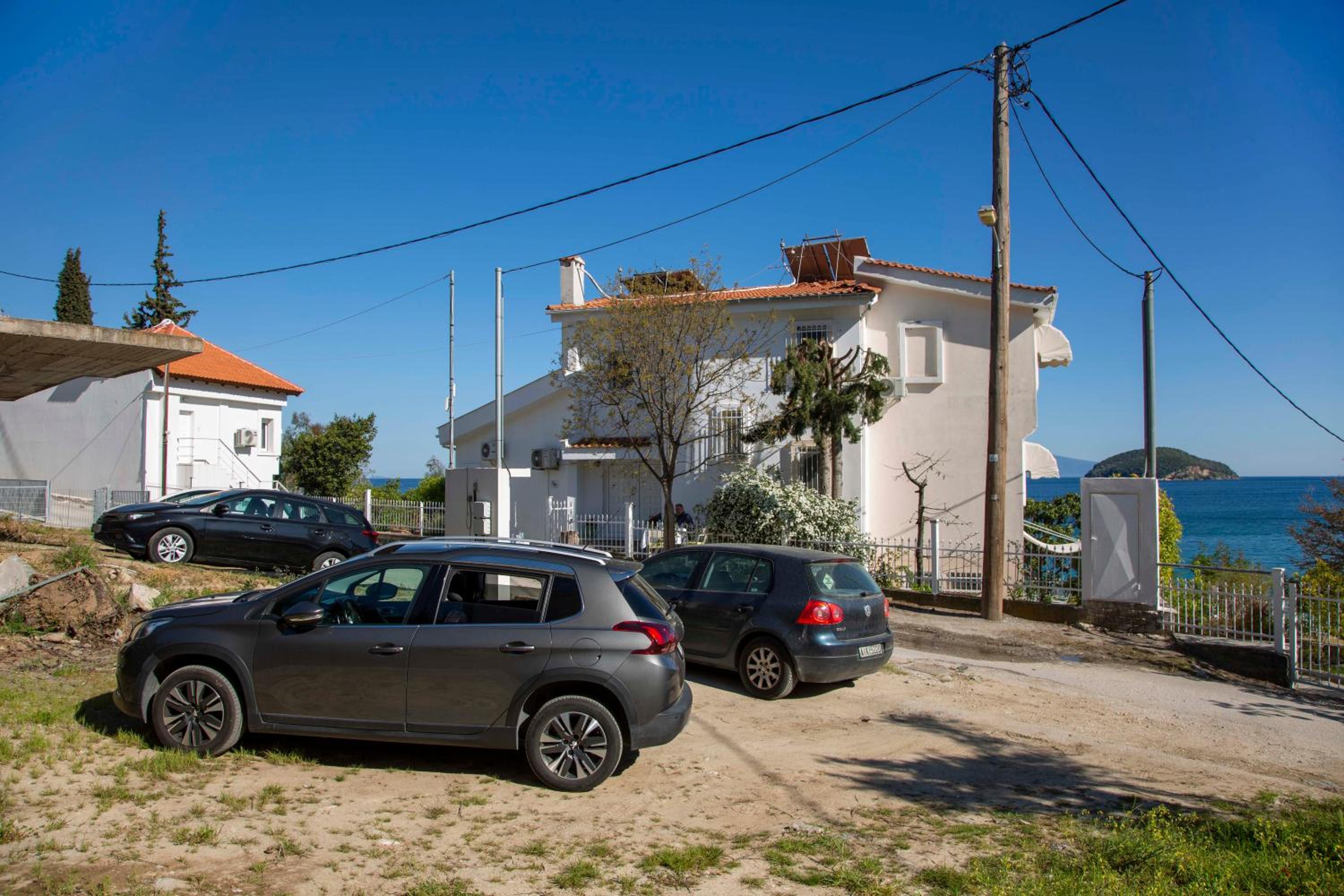 Villa just on the sea 1