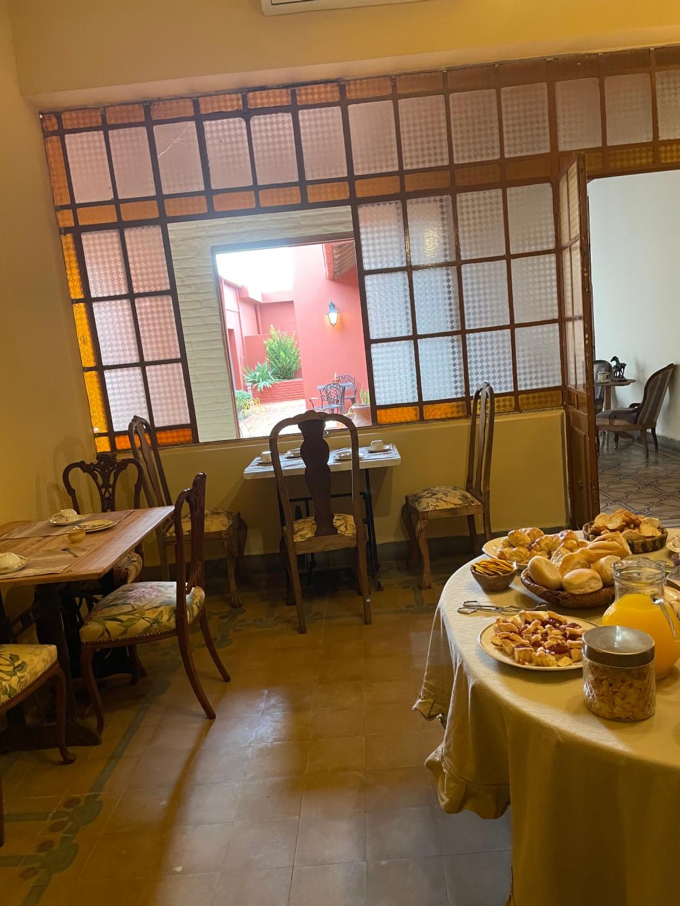 La Escondida, Casa de Huéspedes