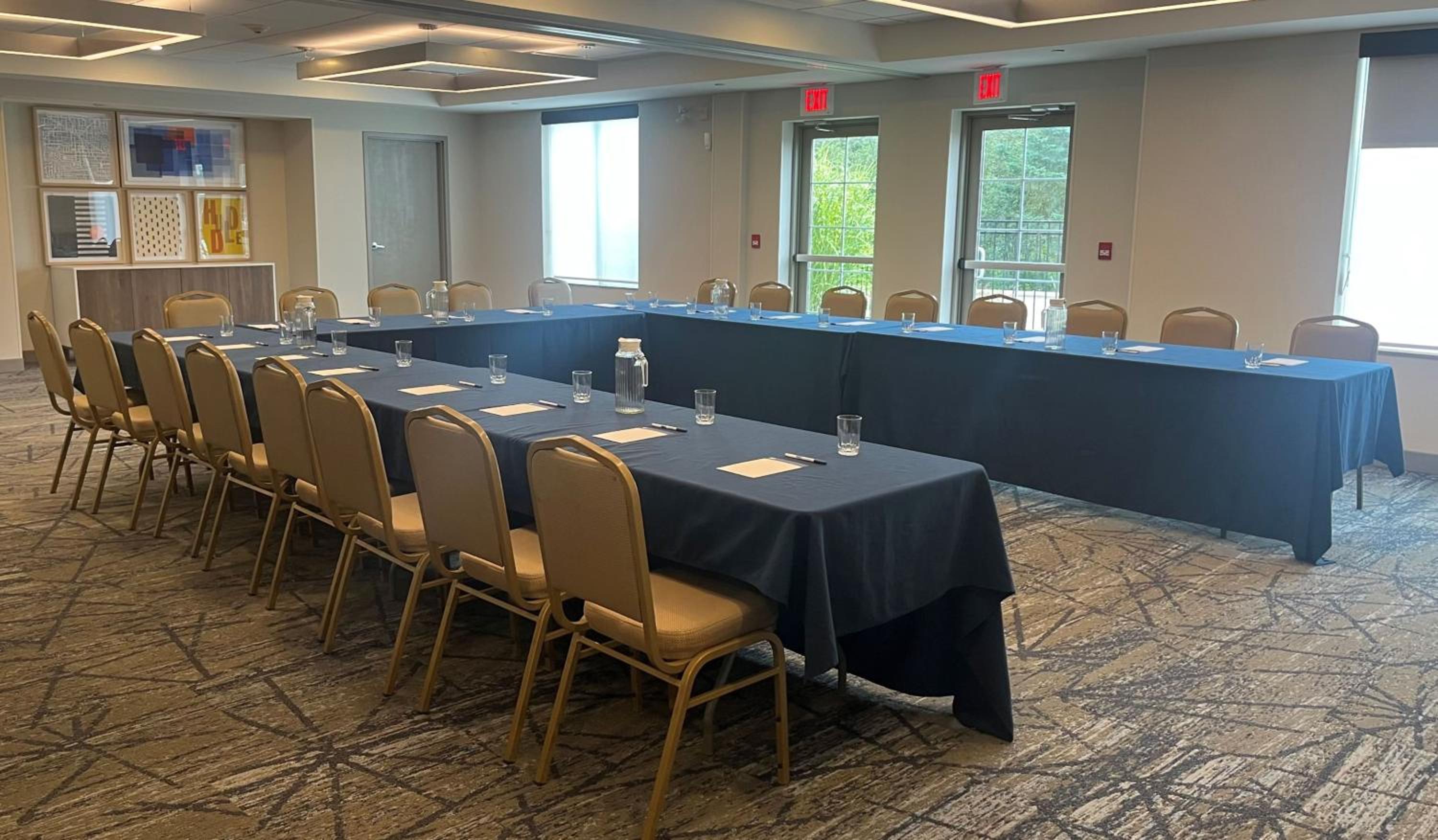 Huntsville Vacations - Holiday Inn Express  Suites Huntsville, an IHG Hotel - Property Image 6