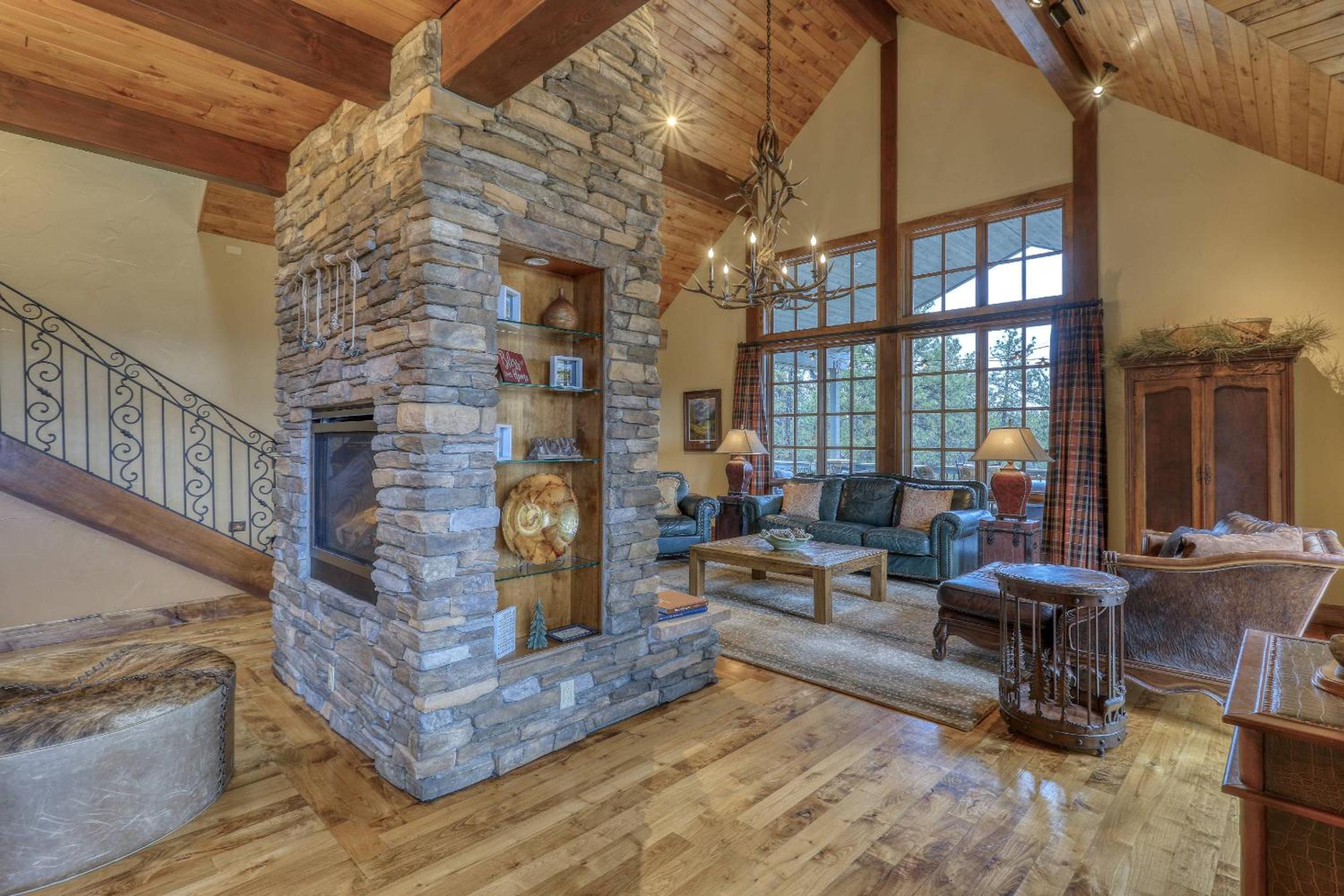171 S Squaw Canyon Place view 5