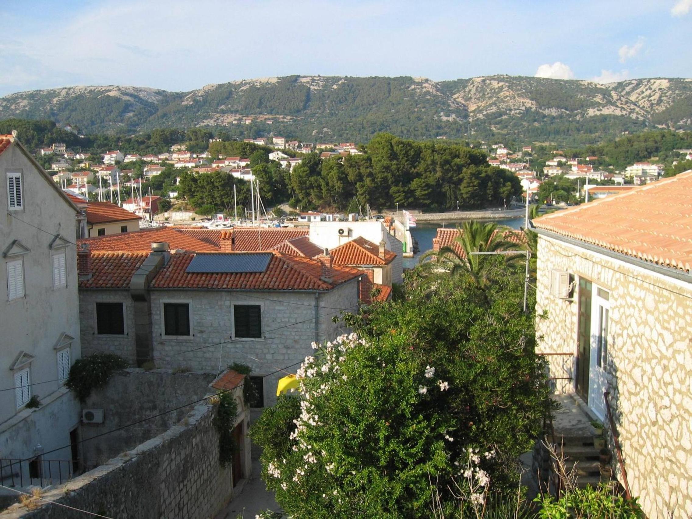 Photo 44