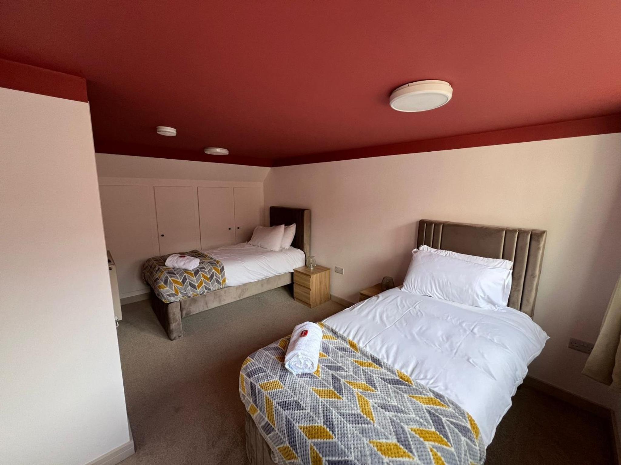 Newly Renovated Medway with FREE PARKING by Prescott Apartments view 4