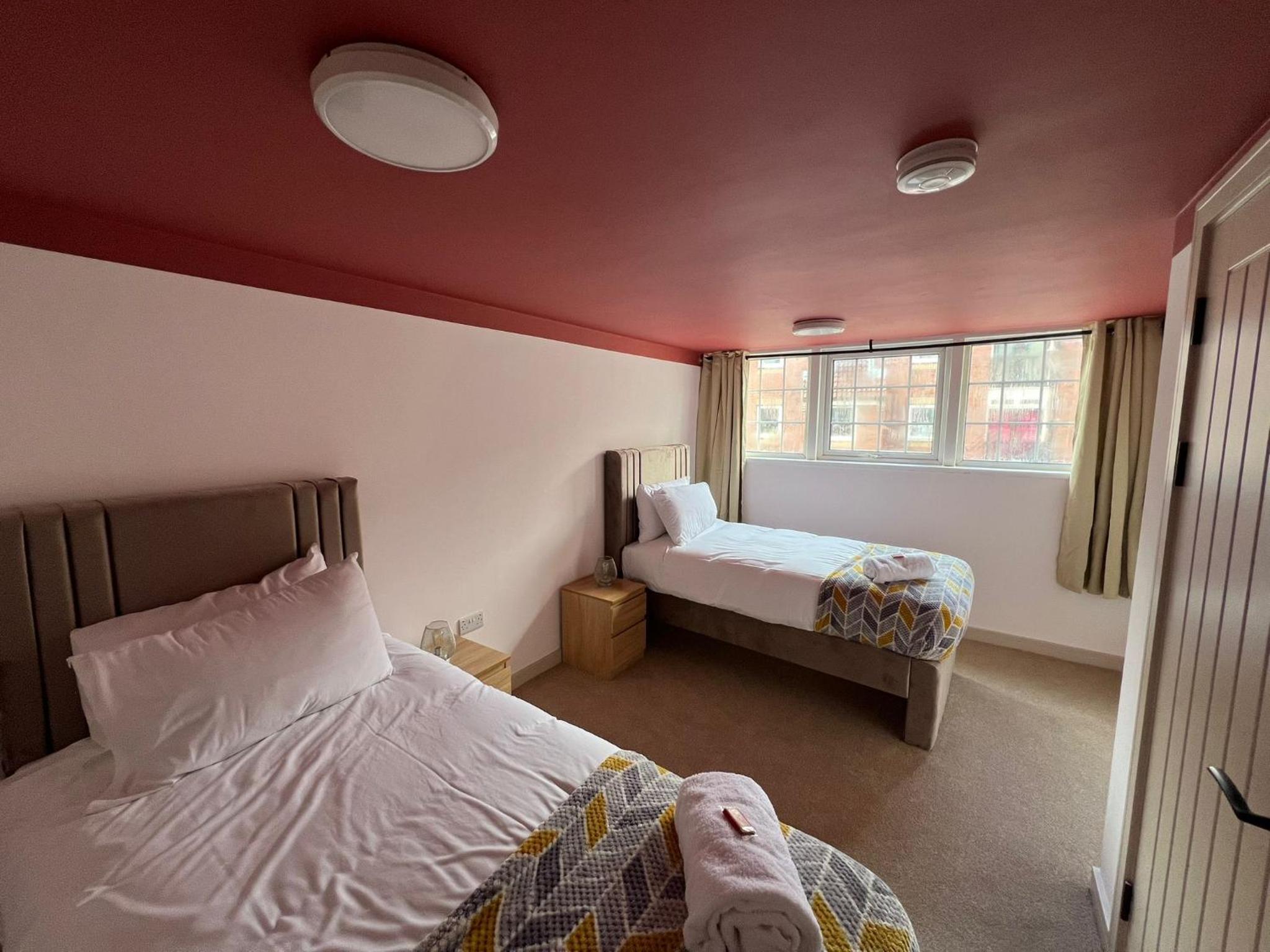 Newly Renovated Medway with FREE PARKING by Prescott Apartments view 5