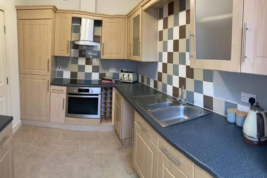 Guest Homes - Hunters Wood Court, photo 34