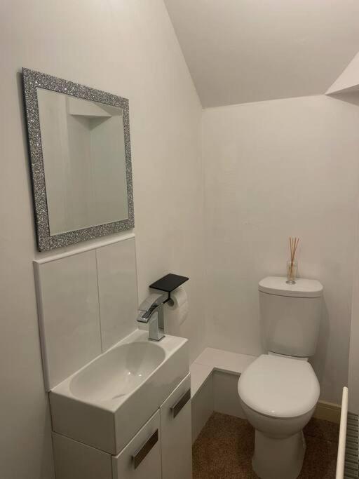 Guest Homes - Hunters Wood Court, photo 26