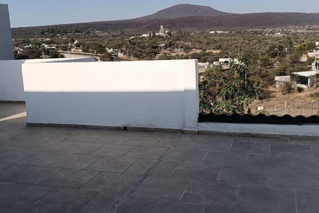 Casa cañadas. Amplia, cómoda y hermosa. view 3