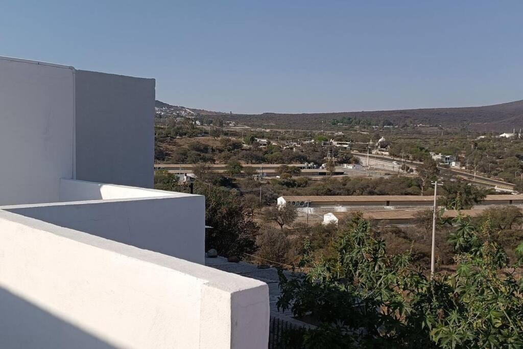 Casa cañadas. Amplia, cómoda y hermosa. view 4