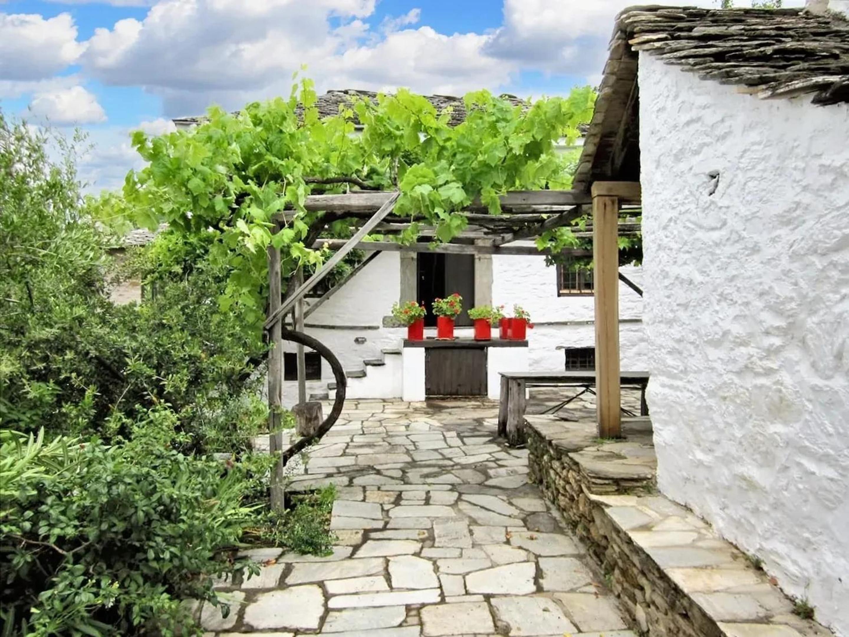 Mountain house with fireplace in Agios Lavrentios photo 4